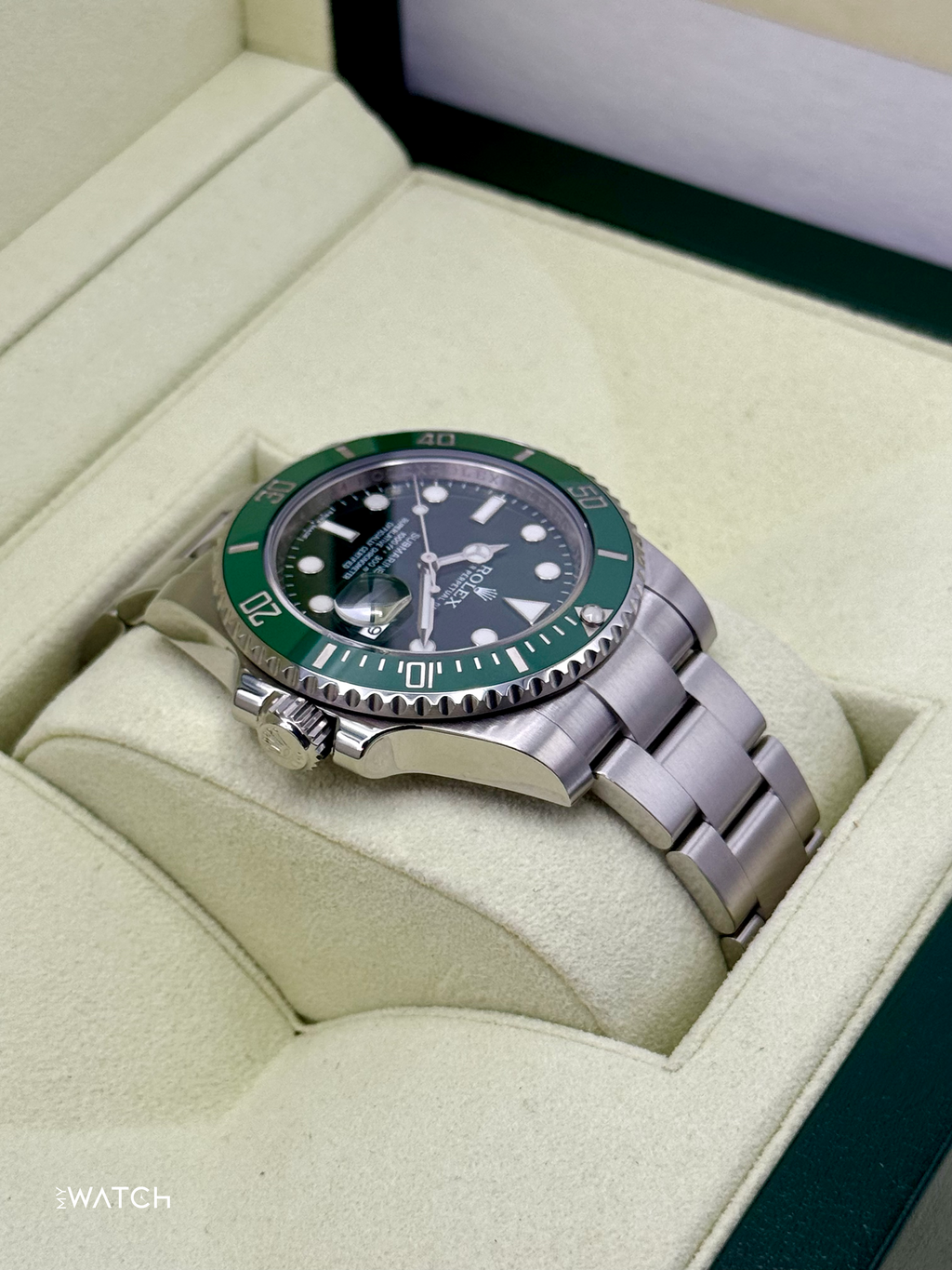 2014 Rolex Submariner "Hulk" 40mm 116610LV Green Dial