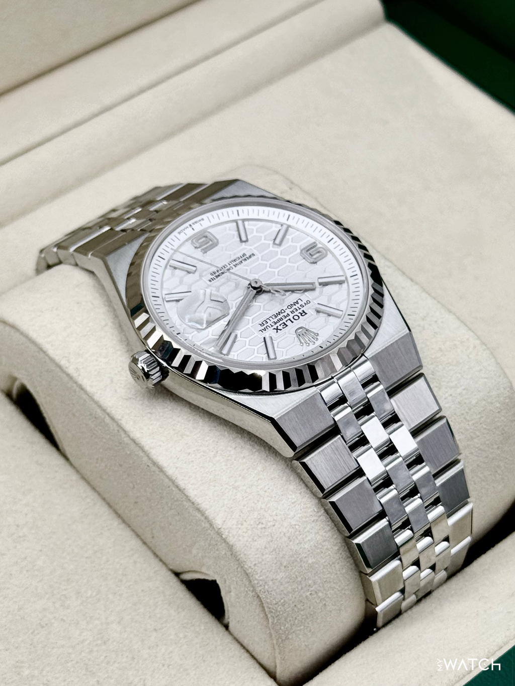 NEW 2026 Rolex Land-Dweller 36mm 127234 Stainless Steel Flat Jubilee White Dial