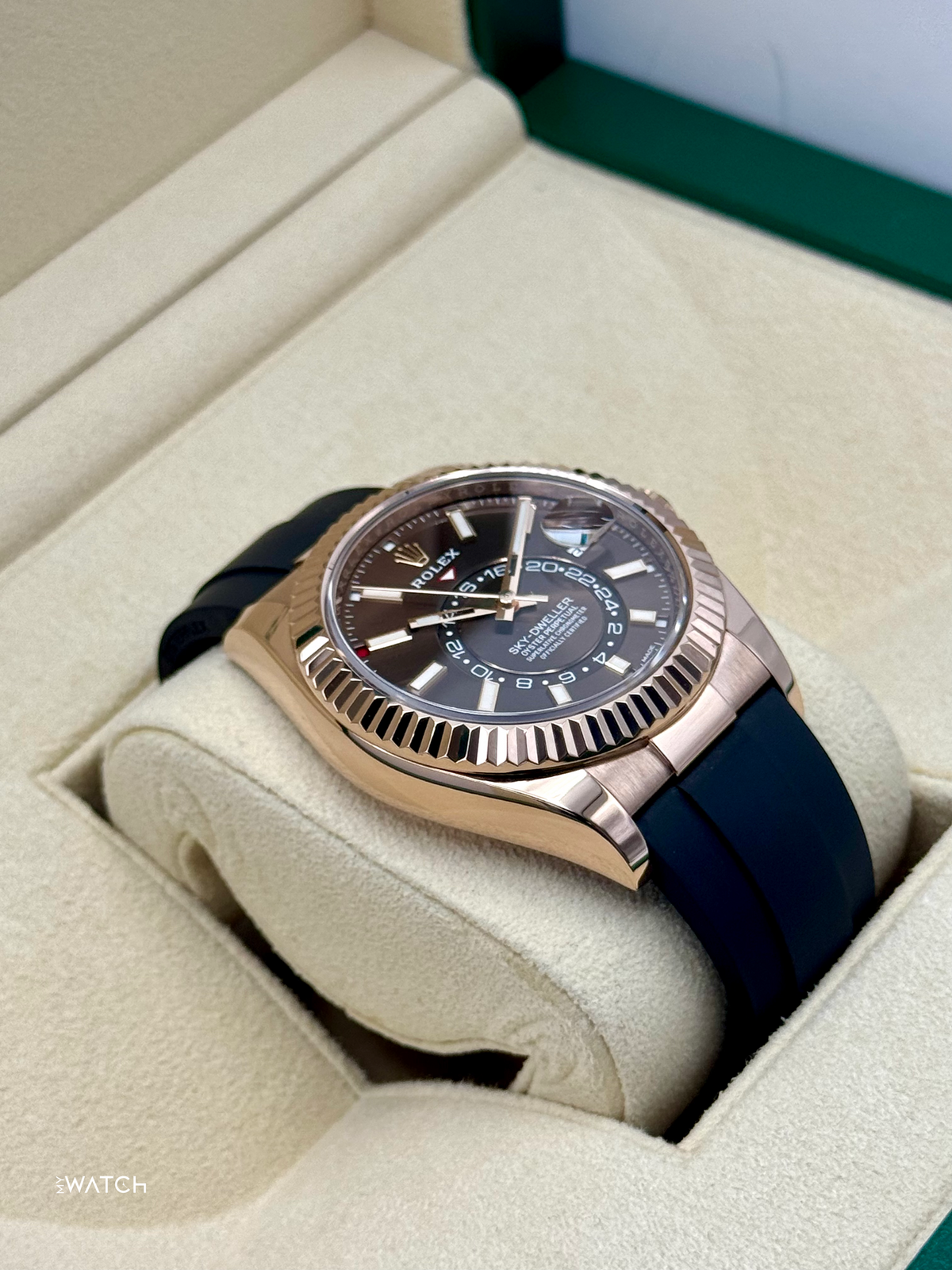 2022 Rolex Sky-Dweller 42mm 326235 Rose Gold Oysterflex Chocolate Dial