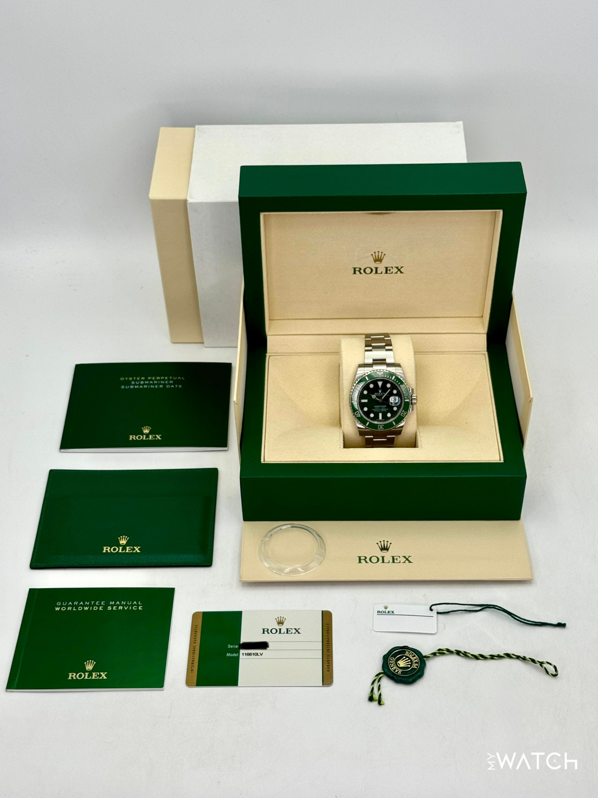 2016 Rolex Submariner “Hulk” 40mm 116610LV Green Dial