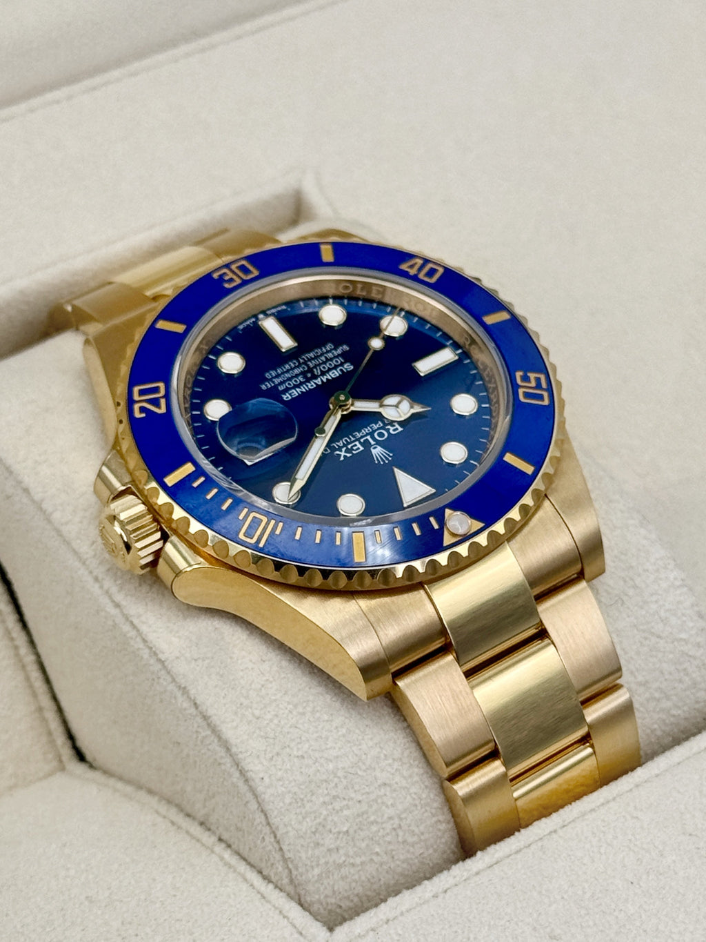 2025 Rolex Submariner "Bluesy" 41mm 126618LB Yellow Gold Blue Dial