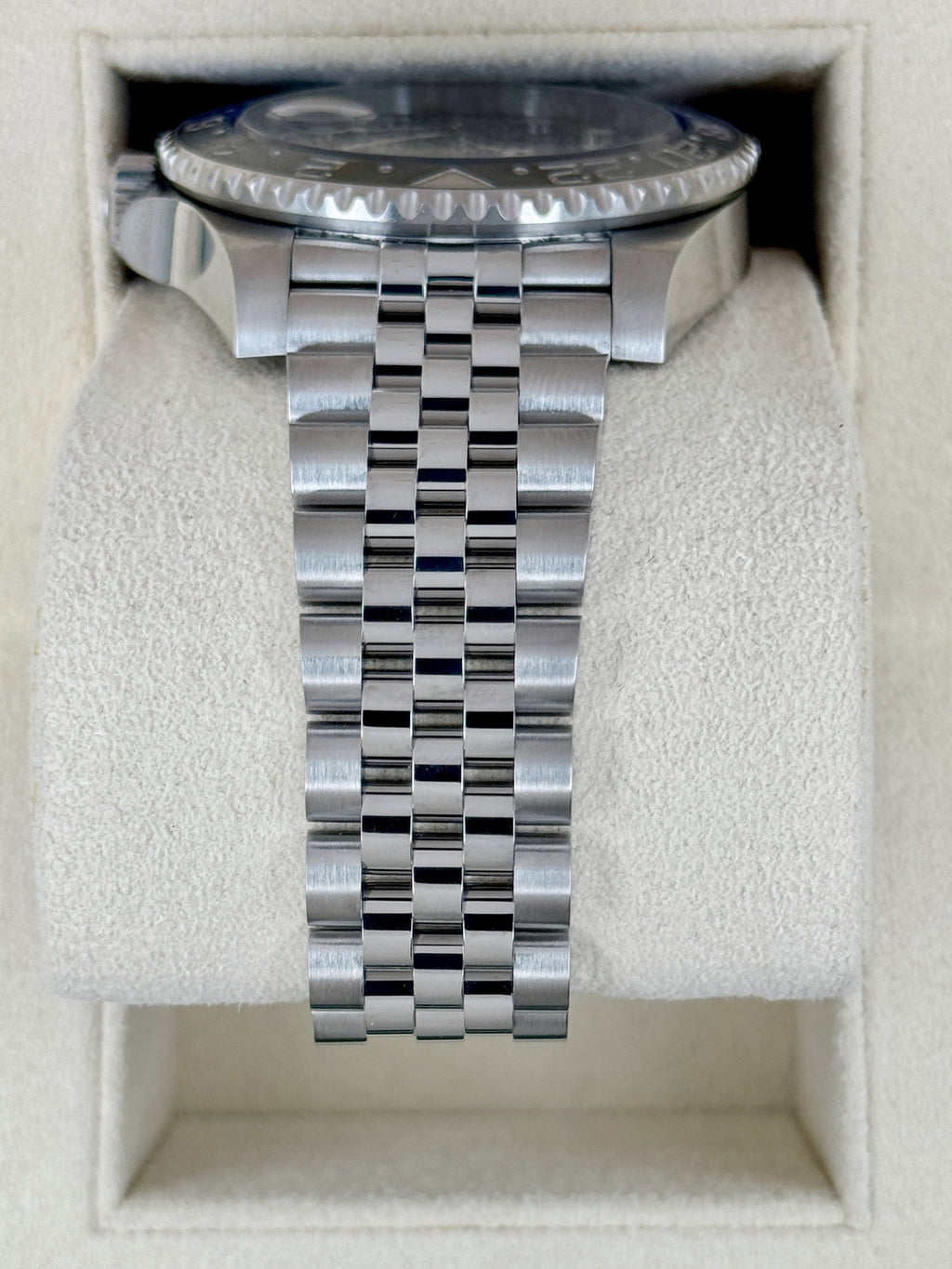 2023 Rolex GMT-Master II "Batgirl" 40mm 126710BLNR Jubilee