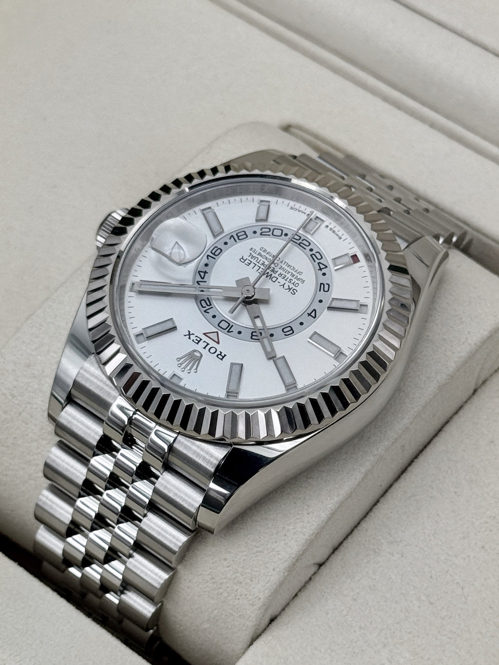 NEW 2026 Rolex Sky-Dweller 42mm 336934 Stainless Steel Jubilee White Dial
