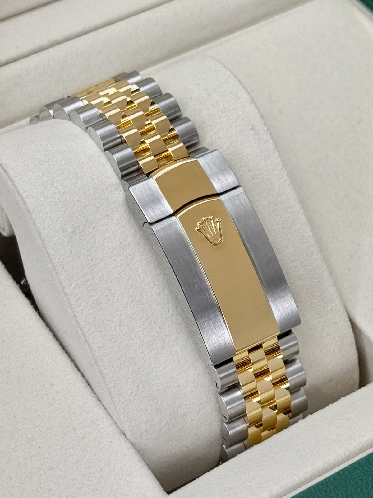 NEW 2026 Rolex Sky-Dweller 42mm 336933 Jubilee White Dial