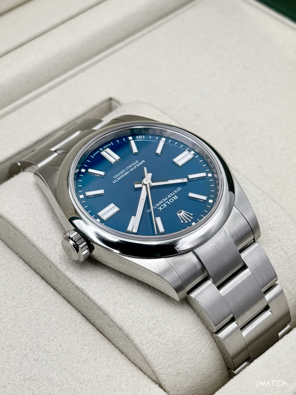 NEW 2026 Rolex Oyster Perpetual 41mm 134300 Med Blue Dial