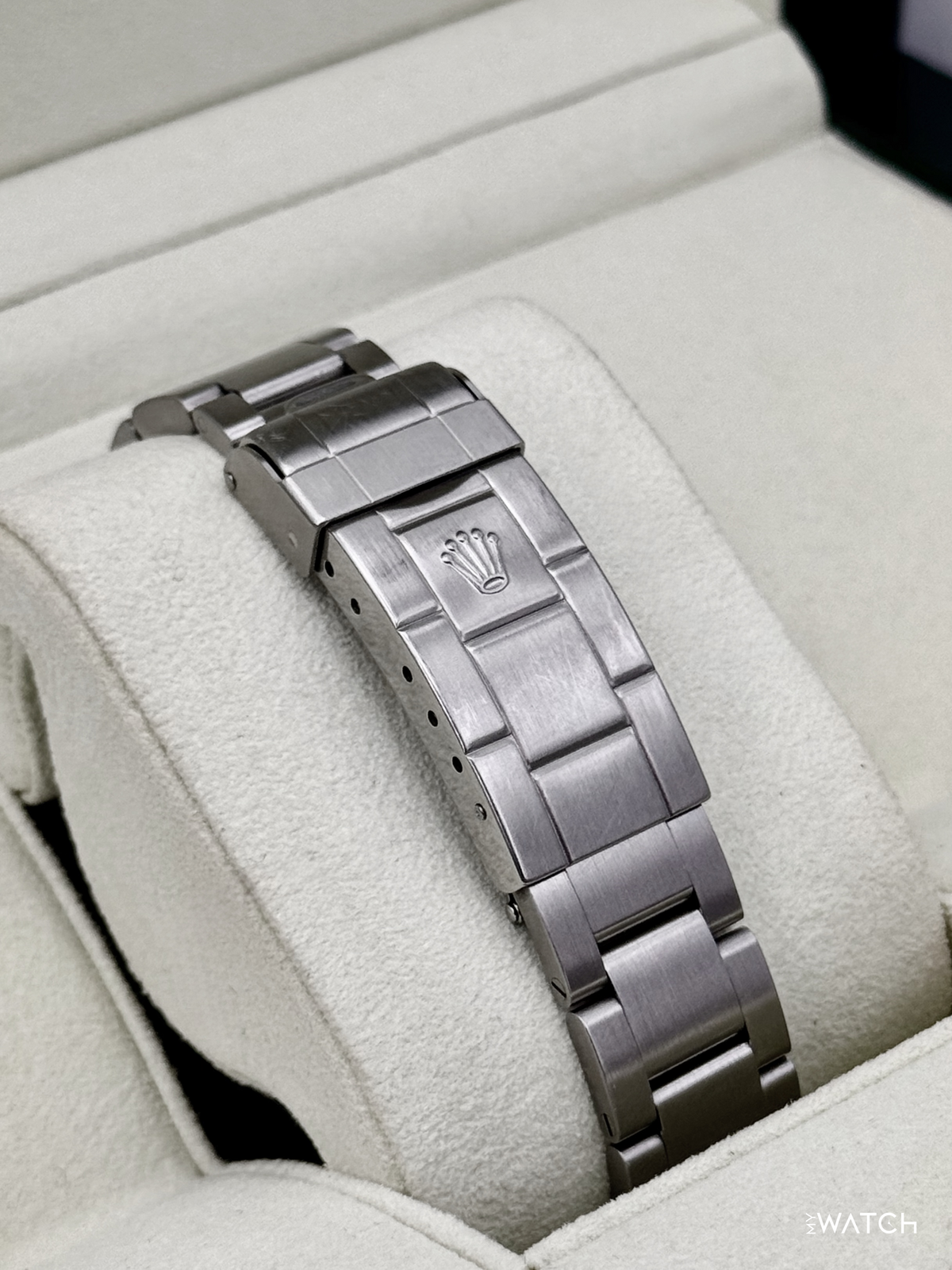 2005 Rolex Submariner 40mm 16610 Stainless Steel Black Dial (Collectors Set)