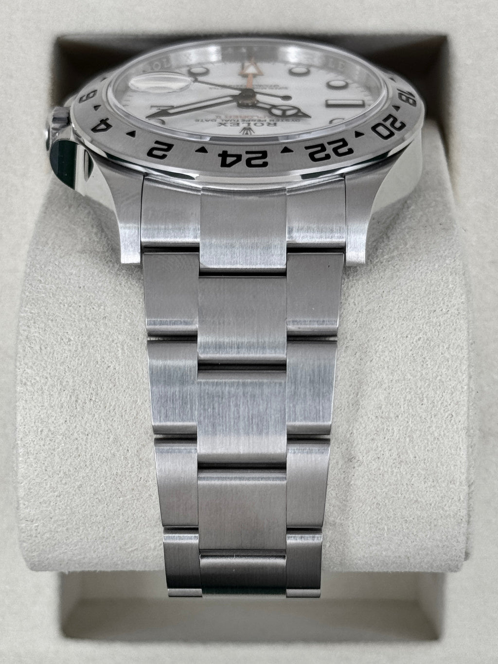 NEW 2026 Rolex Explorer II 42mm 226570 Stainless Steel Polar White Dial (NEW STYLE CARD)