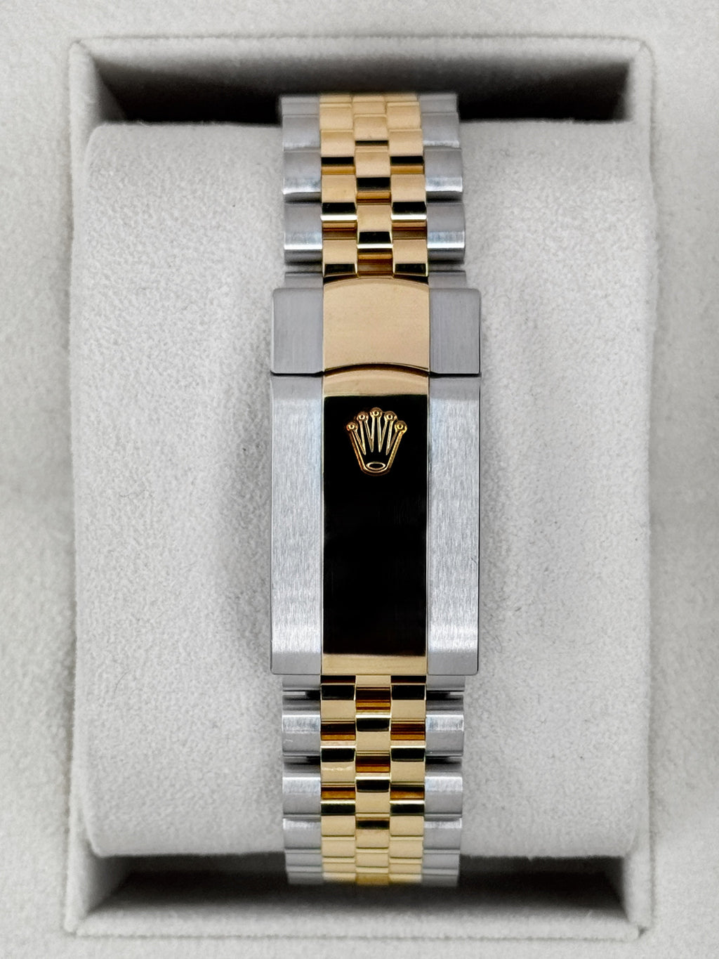 2022 Rolex Datejust 36mm 126233 Two-Tone Jubilee Wimbledon Dial