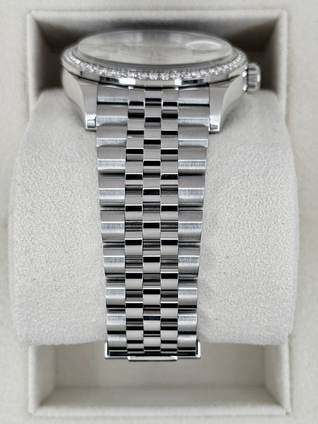 2021 Rolex Datejust 36mm 126284RBR Stainless Steel Jubilee Diamond Bezel Silver Dial