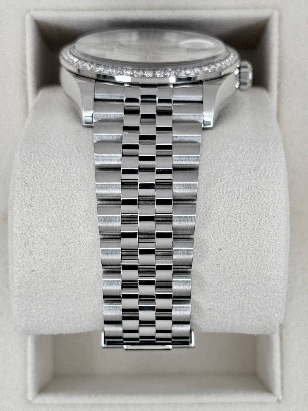 2021 Rolex Datejust 36mm 126284RBR Stainless Steel Jubilee Diamond Bezel Silver Dial