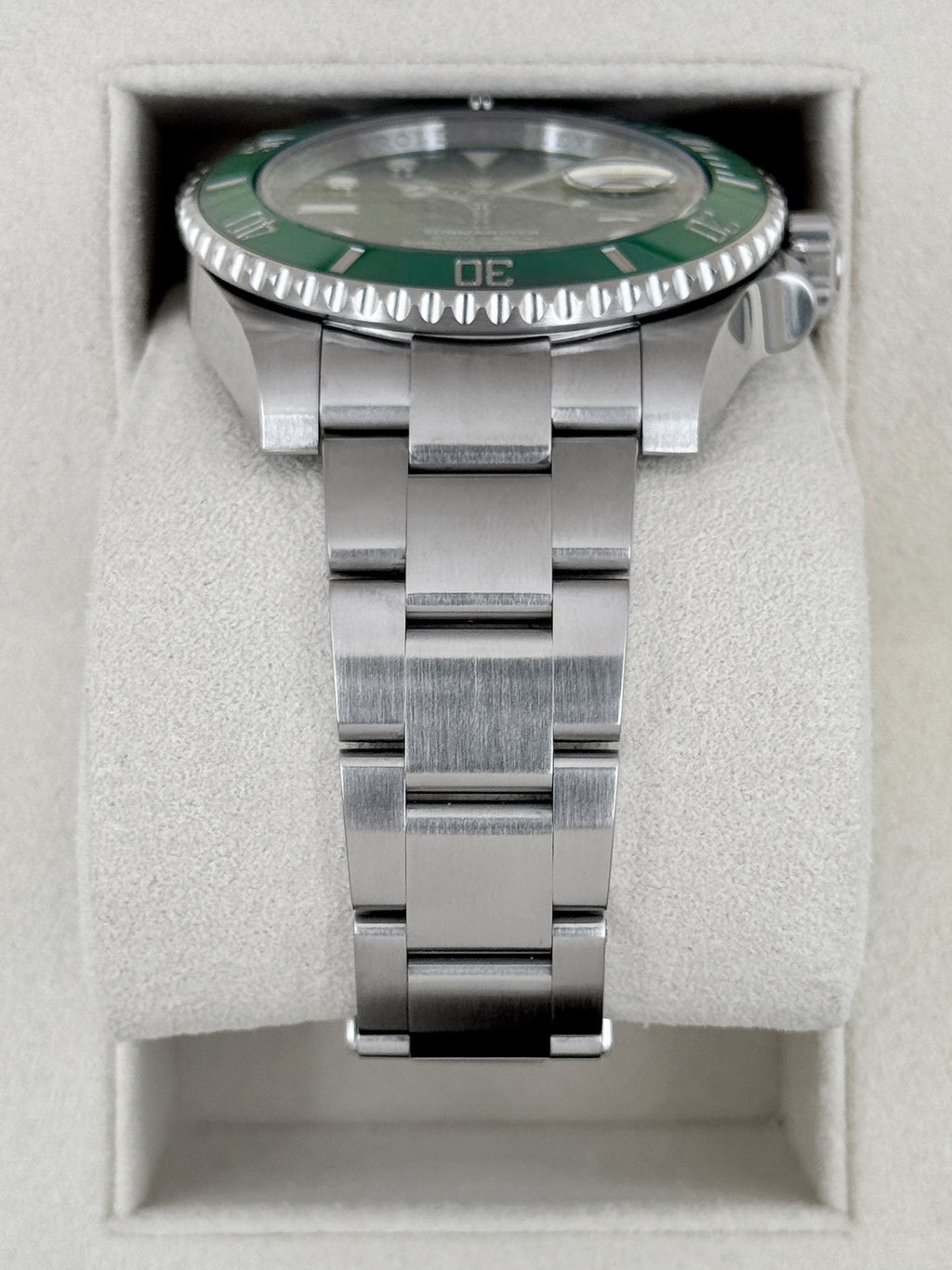 2016 Rolex Submariner Hulk 40mm 116610LV Green Dial