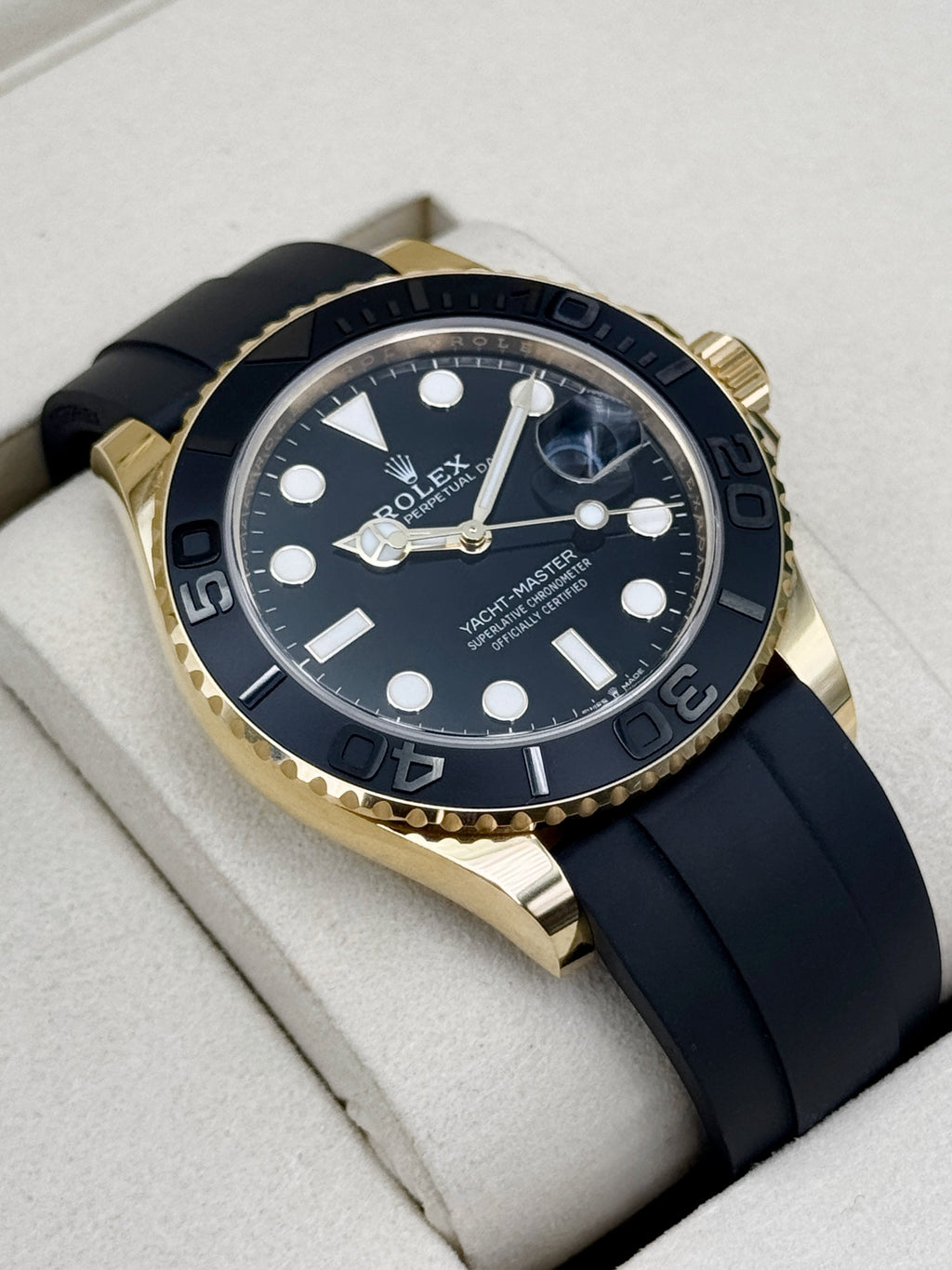 NEW 2026 Rolex Yacht-Master 42mm 226658 Gold Oysterflex Black Dial