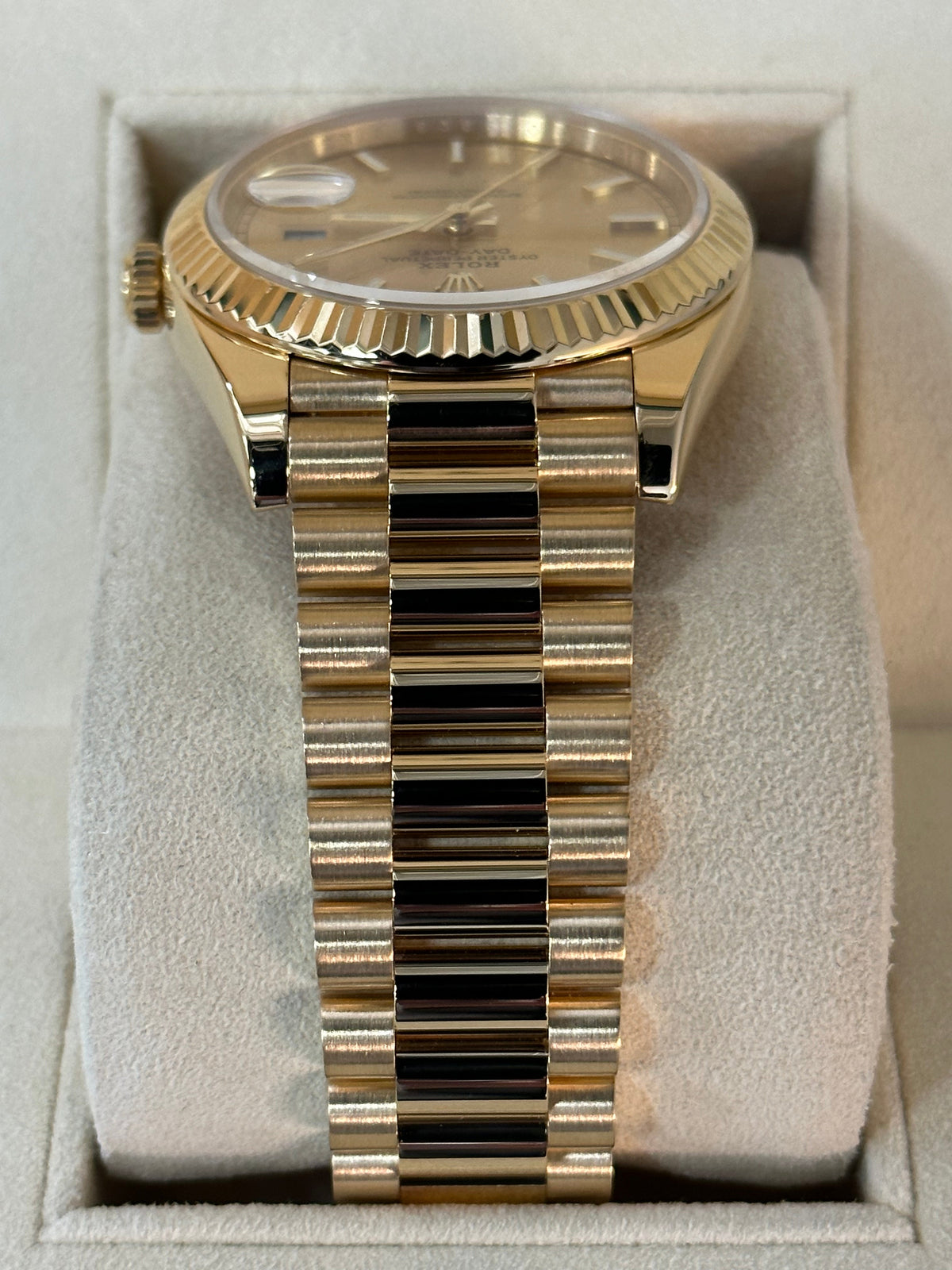 2016 Rolex Day-Date 40mm 228238 Presidential Champagne Dial