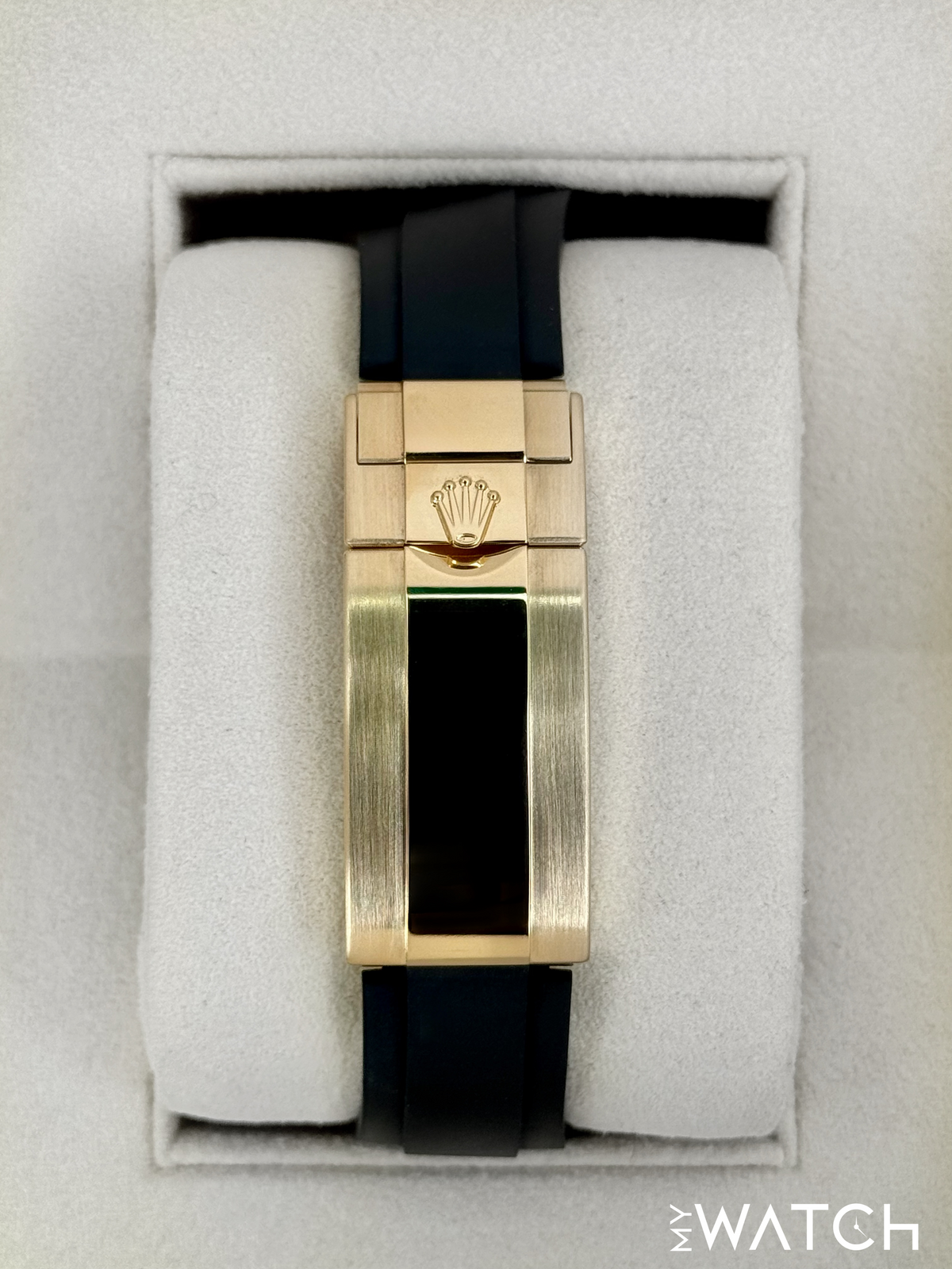 2023 Rolex Yacht-Master 42mm 226658 Gold Oysterflex Black Dial