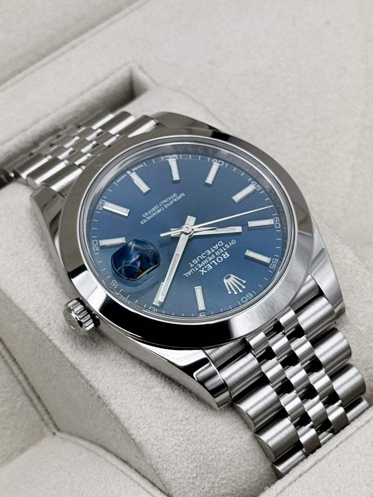 2019 Rolex Datejust 41mm 126300 Stainless Steel Jubilee Blue Dial