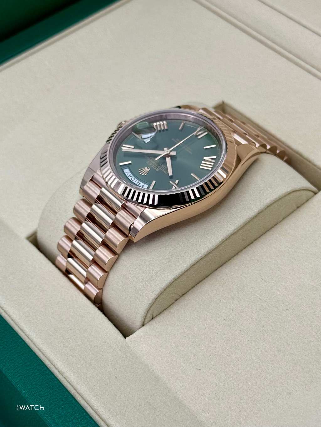 NEW 2026 Rolex Day-Date 40mm 228235 Presidential Rose Gold Olive Green Dial