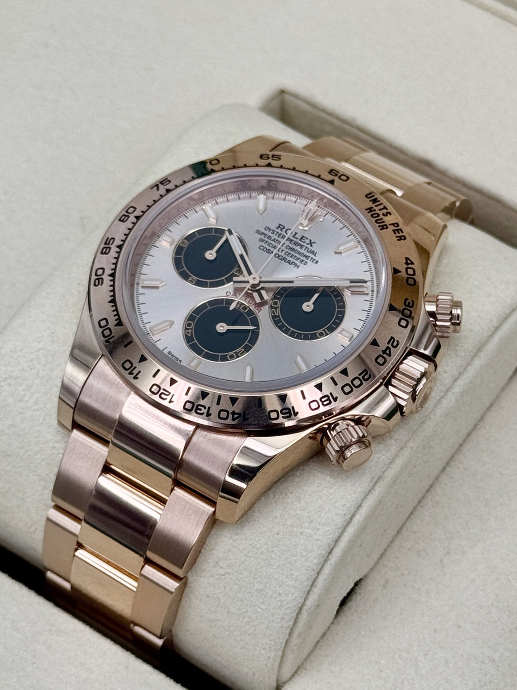 2026 Rolex Daytona 40mm 126505 Rose Gold Sundust Dial
