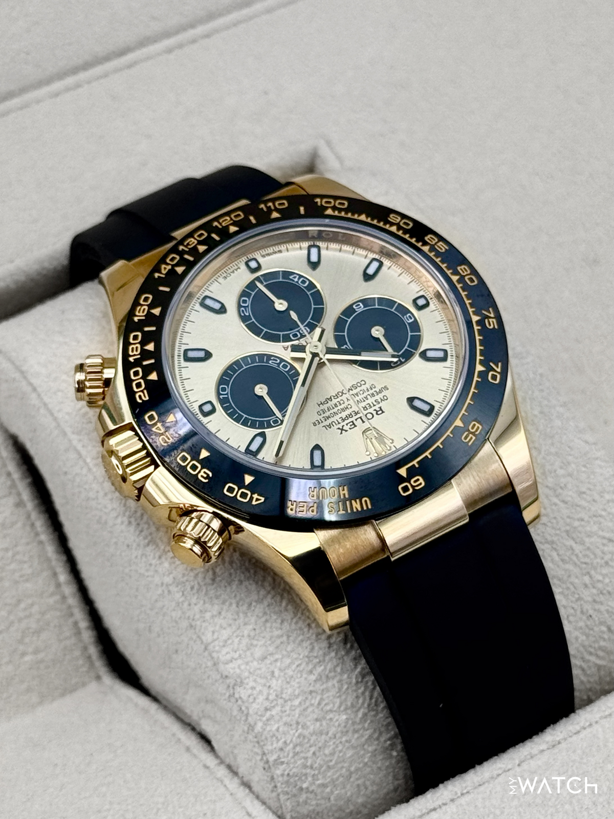 2023 Rolex Daytona 40mm 116518LN 18K Yellow Gold Oysterflex Champagne Dial
