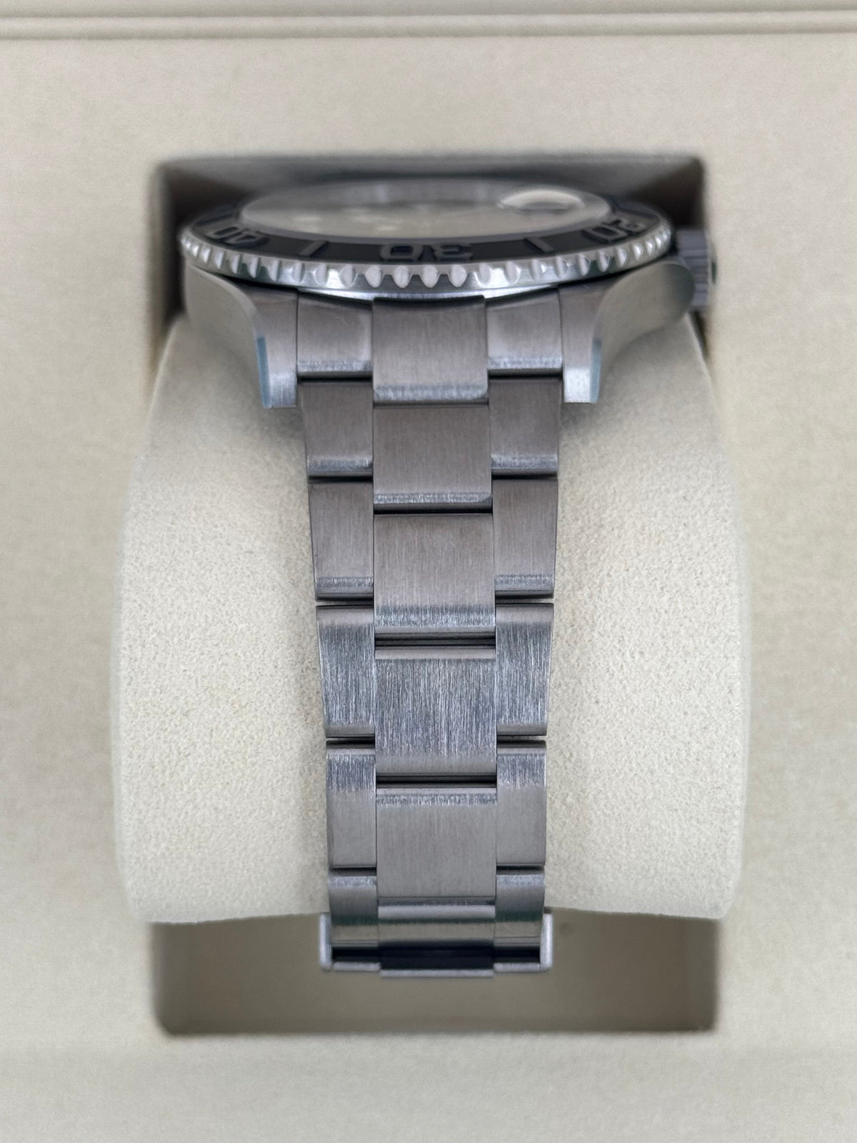 NEW 2026 Rolex Yacht-Master 42mm 226627 Titanium