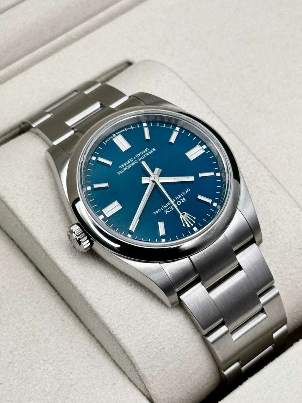 NEW 2026 Rolex Oyster Perpetual 36mm 126000 Med Blue Dial (STICKERED)