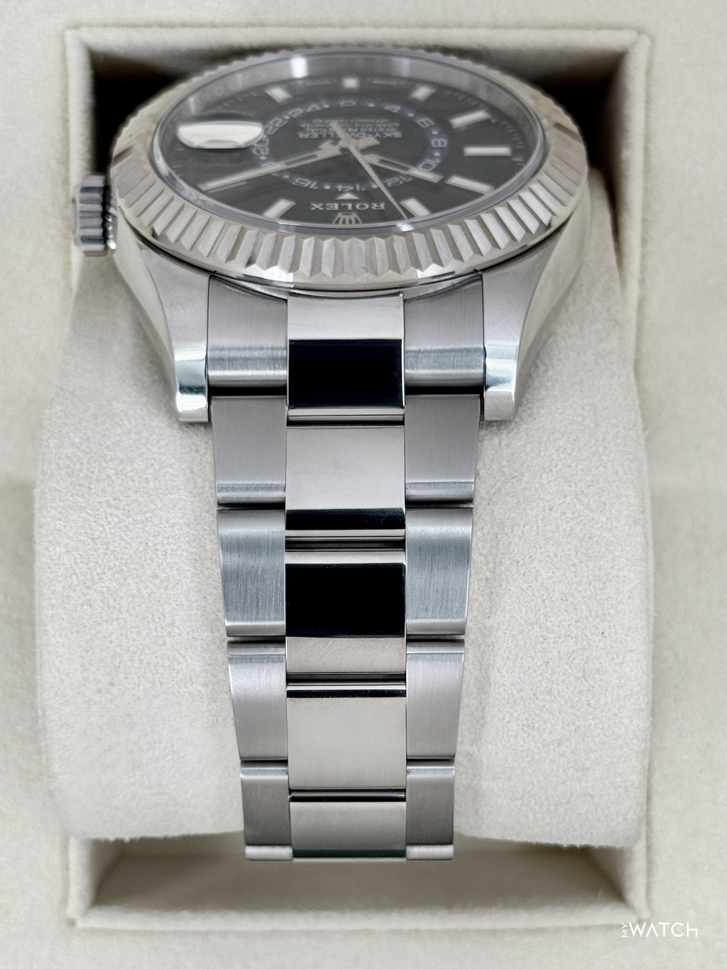 2017 Rolex Sky-Dweller 42mm 326934 Stainless Steel Oyster Blue Dial