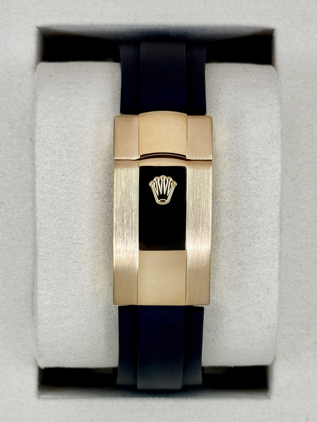 2025 Rolex Sky-Dweller 42mm 336238 Yellow Gold Oysterflex Green Dial
