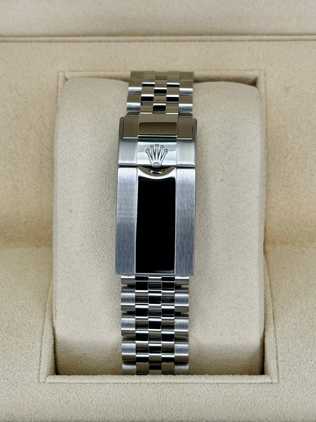 NEW 2023 Rolex GMT-Master II "Pepsi" 40mm 126710BLRO Jubilee