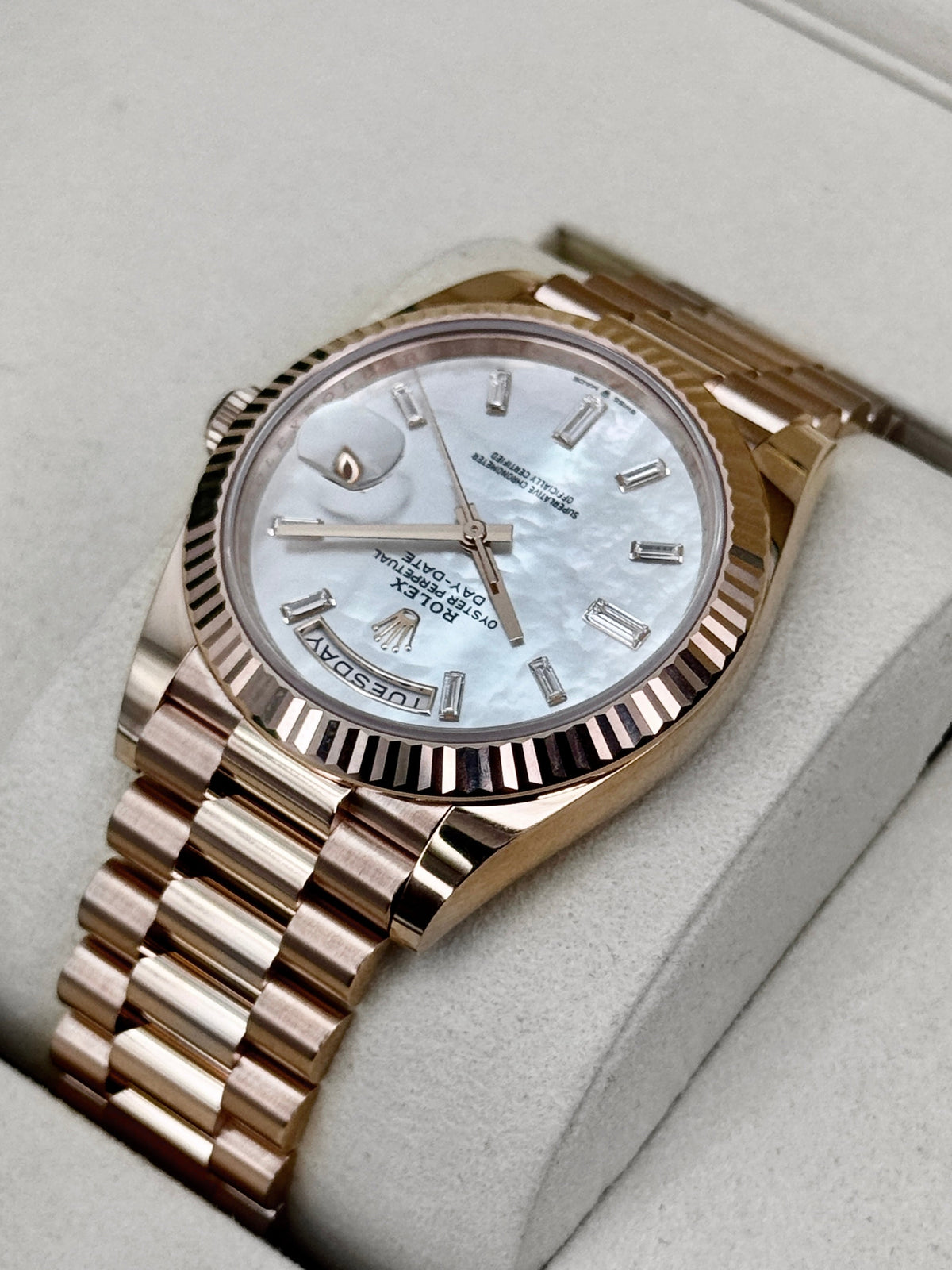 NEW 2026 Rolex Day-Date 40mm 228235 Rose Gold Mother of Pearl Diamond Dial