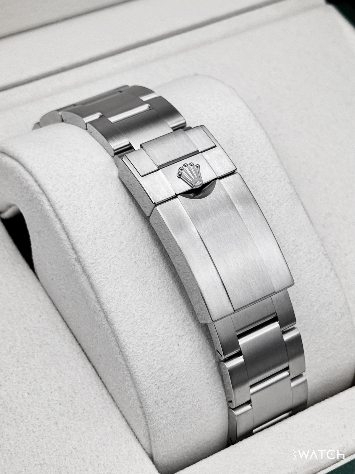 NEW 2026 Rolex Explorer II 42mm 226570 Stainless Steel Polar White Dial