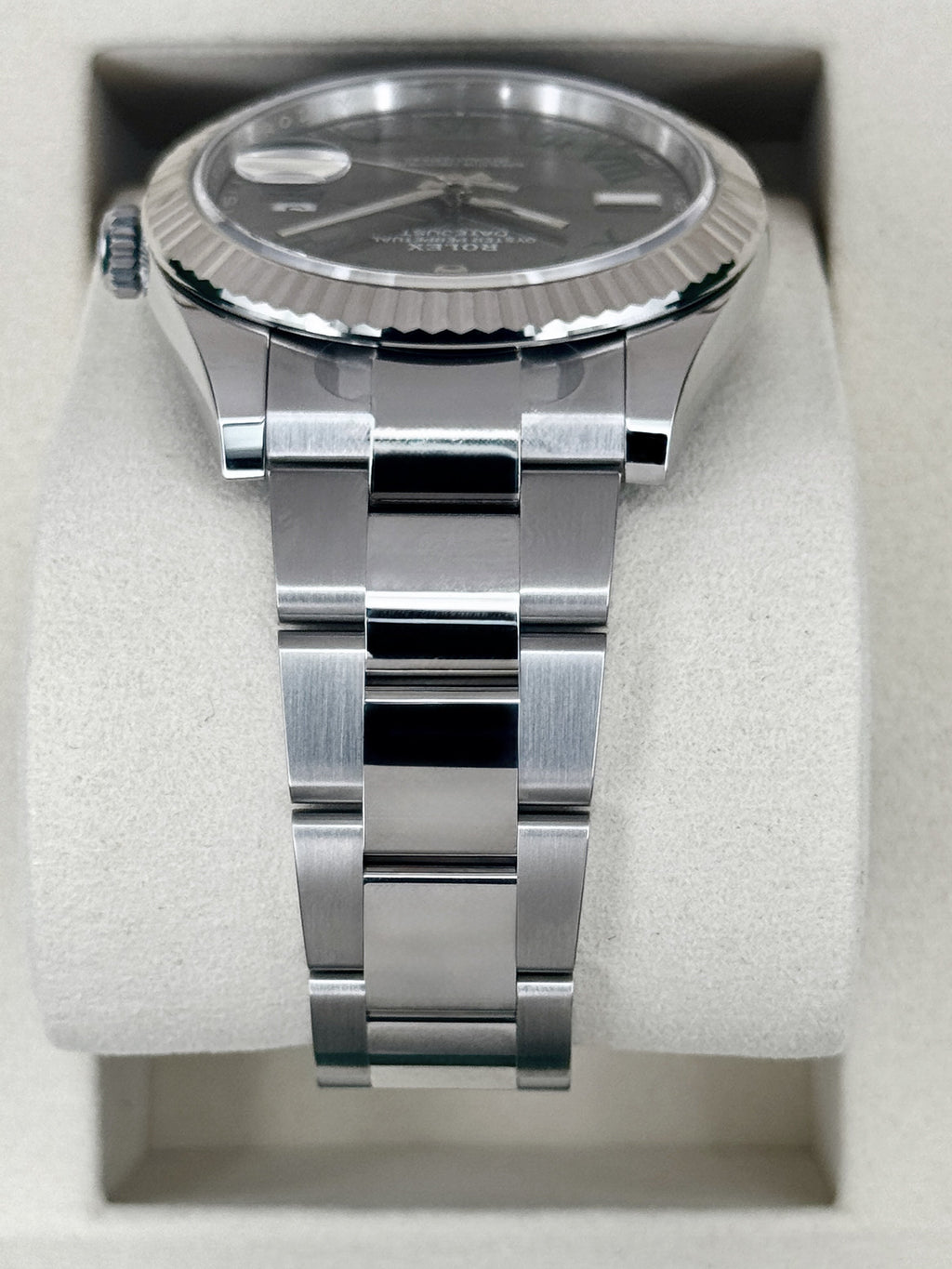 NEW 2026 Rolex Datejust 41mm 126334 Stainless Steel Oyster Wimbledon Dial (STICKERED)