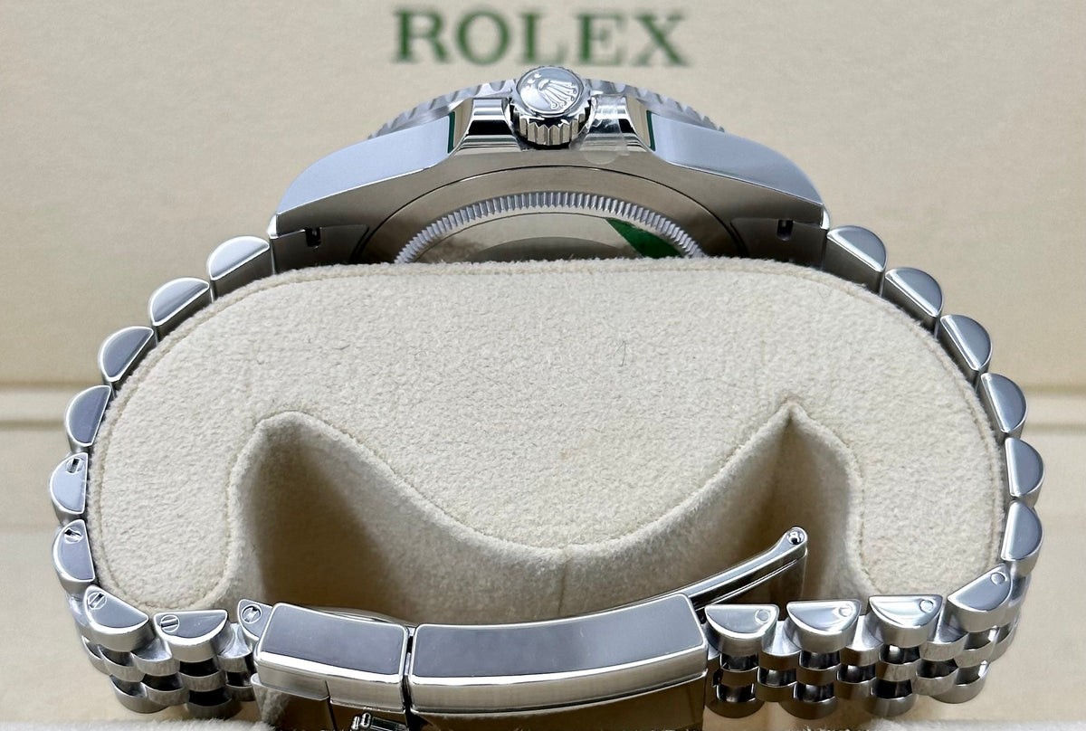 2022 Rolex GMT-Master II "Pepsi" 40mm 126710BLRO Jubilee