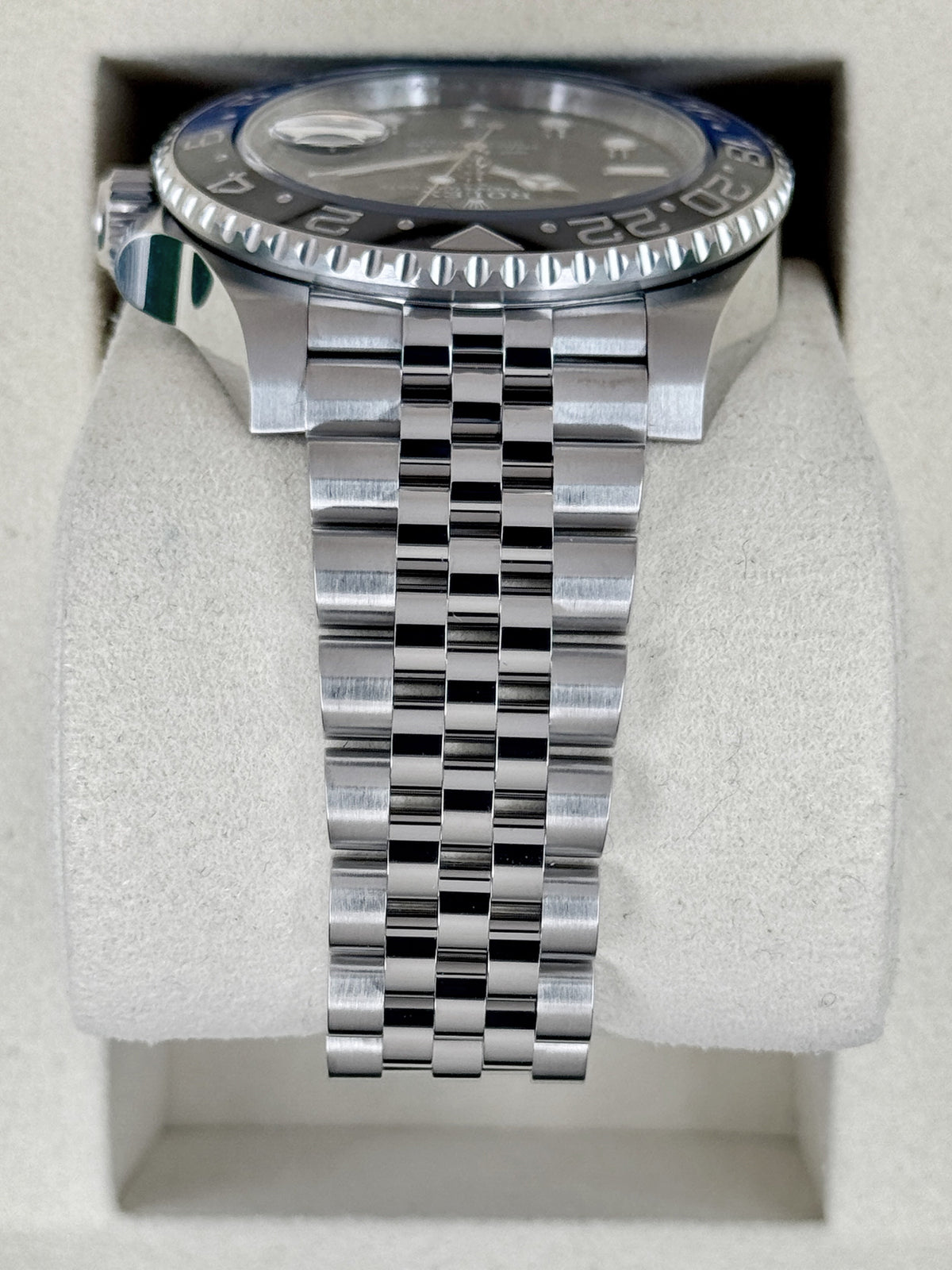 2025 Rolex GMT-Master II "Batgirl" 40mm 126710BLNR Jubilee