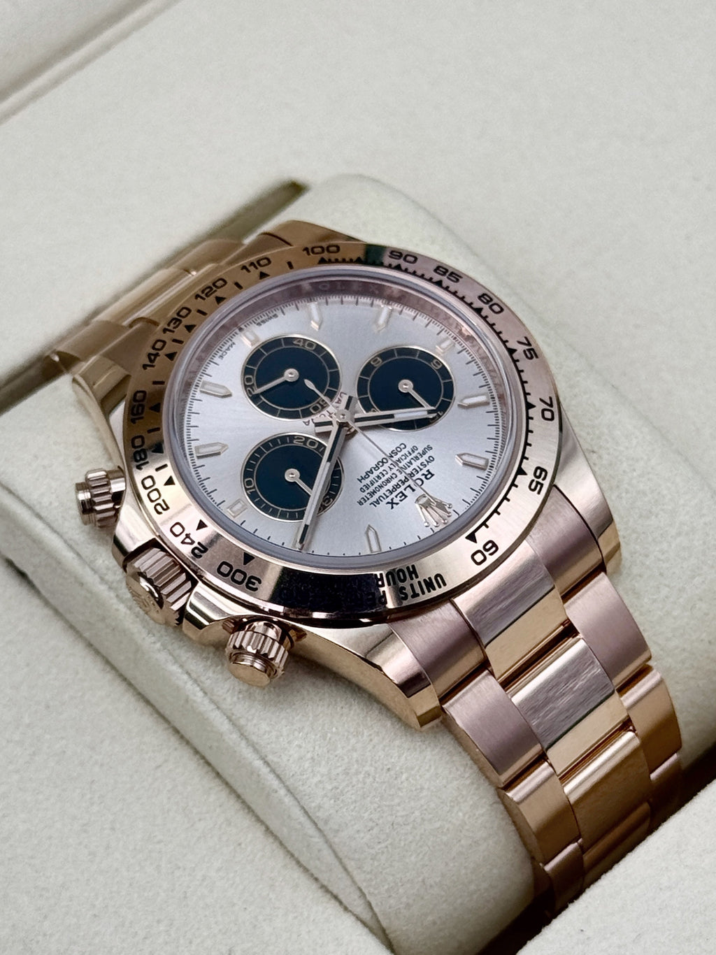 2026 Rolex Daytona 40mm 126505 Rose Gold Sundust Dial