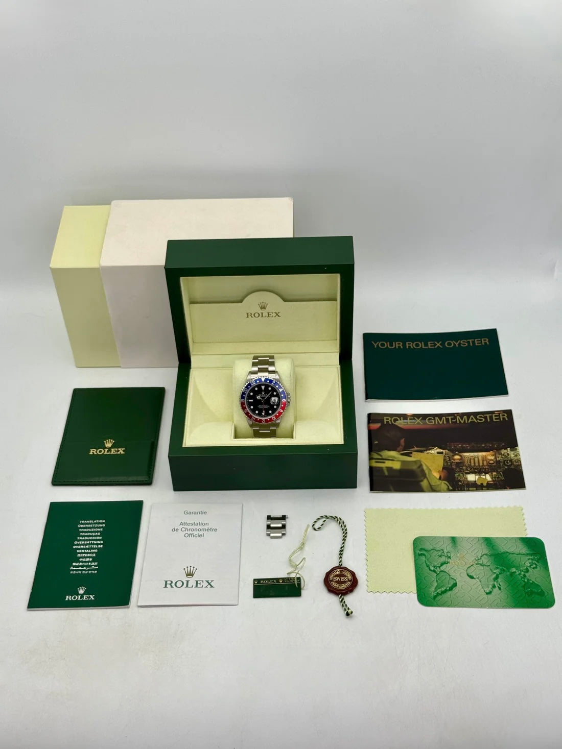 2005 Rolex GMT-Master II "Pepsi" 40mm 16710 Oyster (Collectors Set)