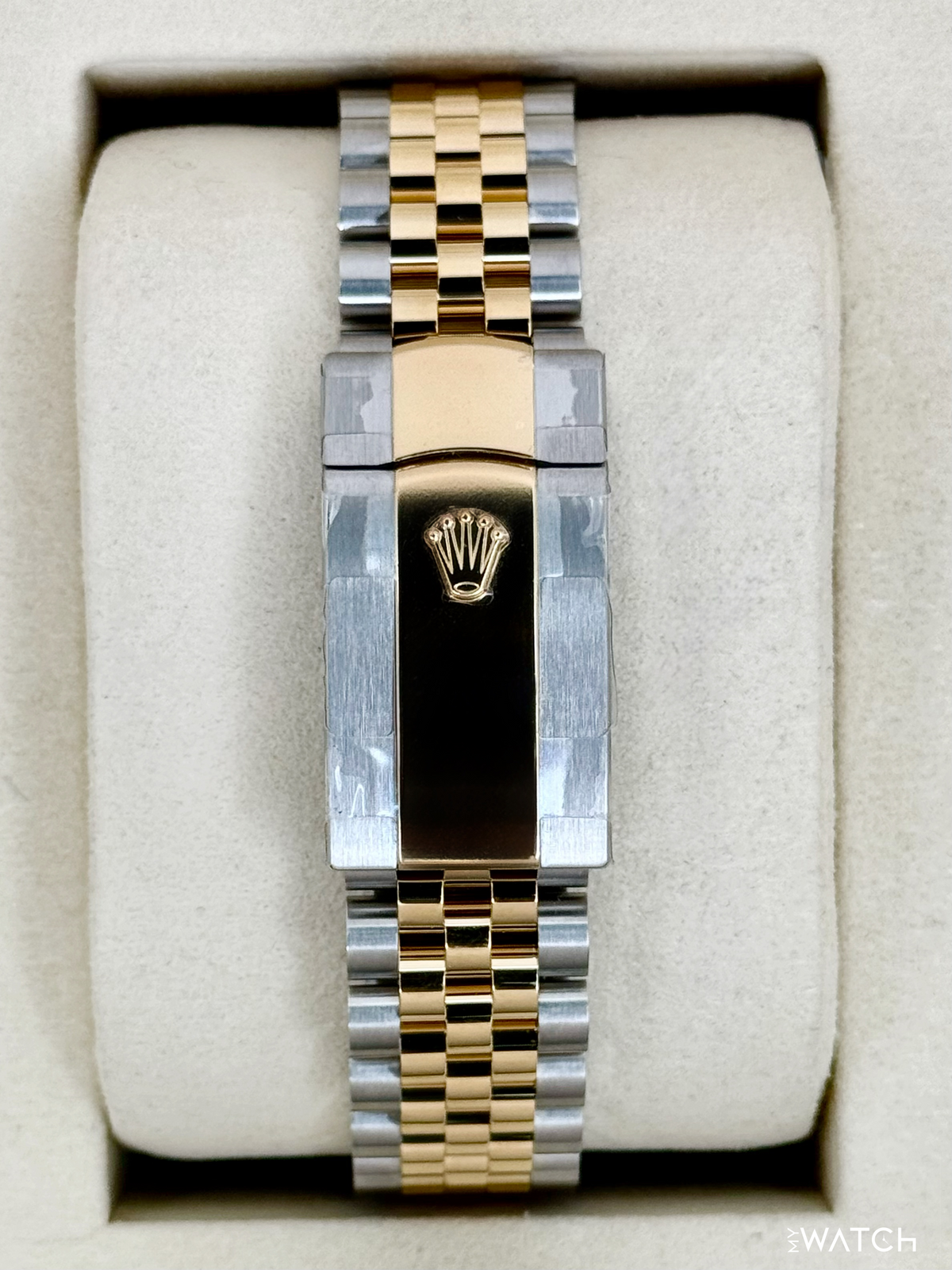 NEW 2026 Rolex Datejust 36mm 126233 Two-Tone Jubilee Wimbledon Dial (STICKERED)