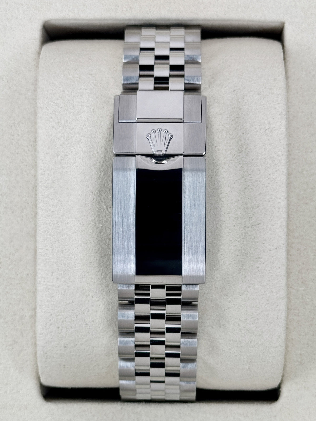NEW 2026 Rolex GMT-Master II "Bruce Wayne" 40mm 126710GRNR Jubilee