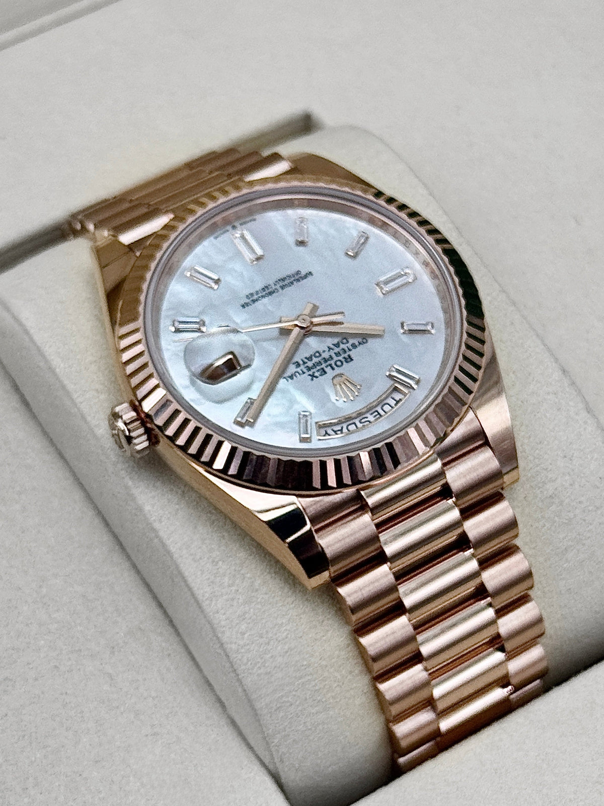 NEW 2026 Rolex Day-Date 40mm 228235 Rose Gold Mother of Pearl Diamond Dial