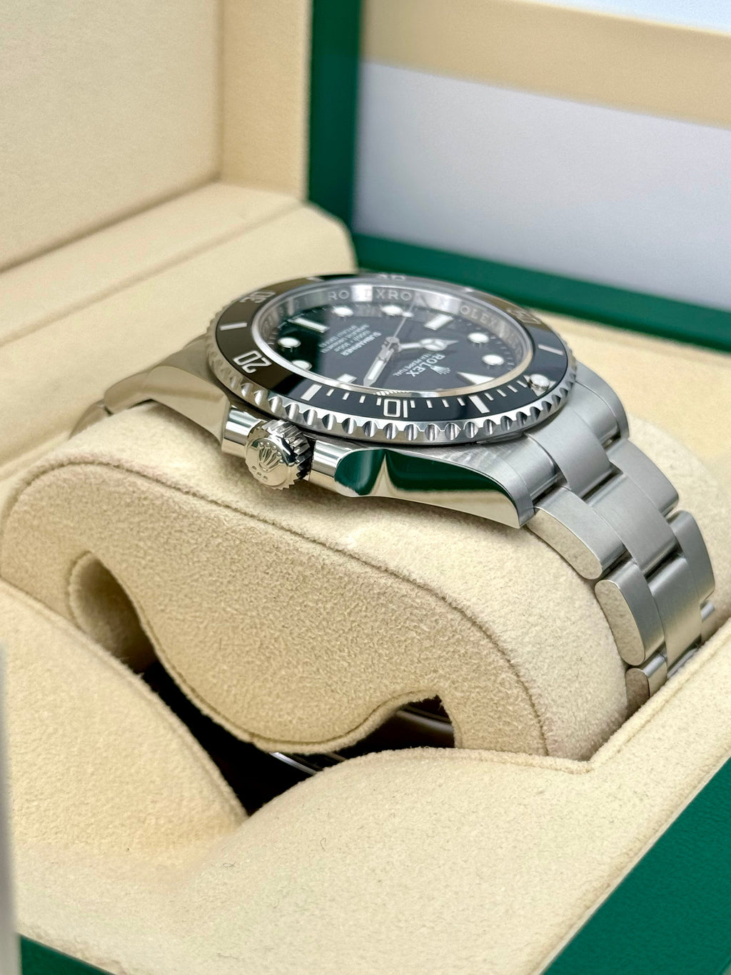 NEW 2023 Rolex Submariner 41mm 124060 Stainless Steel Black Dial