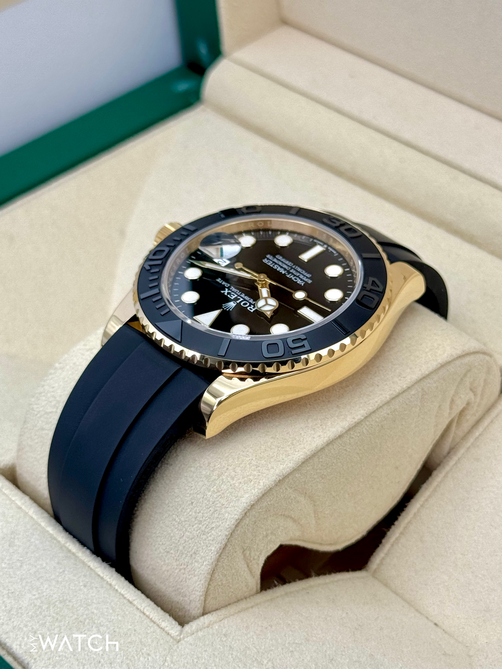 2022 Rolex Yacht-Master 42mm 226658 Gold Oysterflex Black Dial