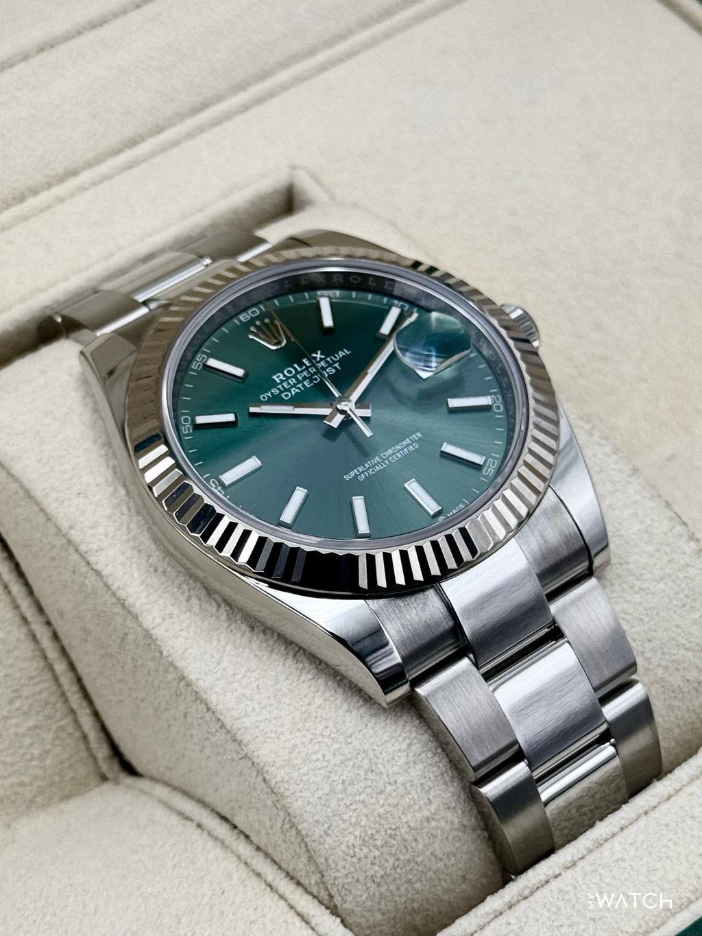 2023 Rolex Datejust 41mm 126334 Stainless Steel Oyster Mint Green Dial
