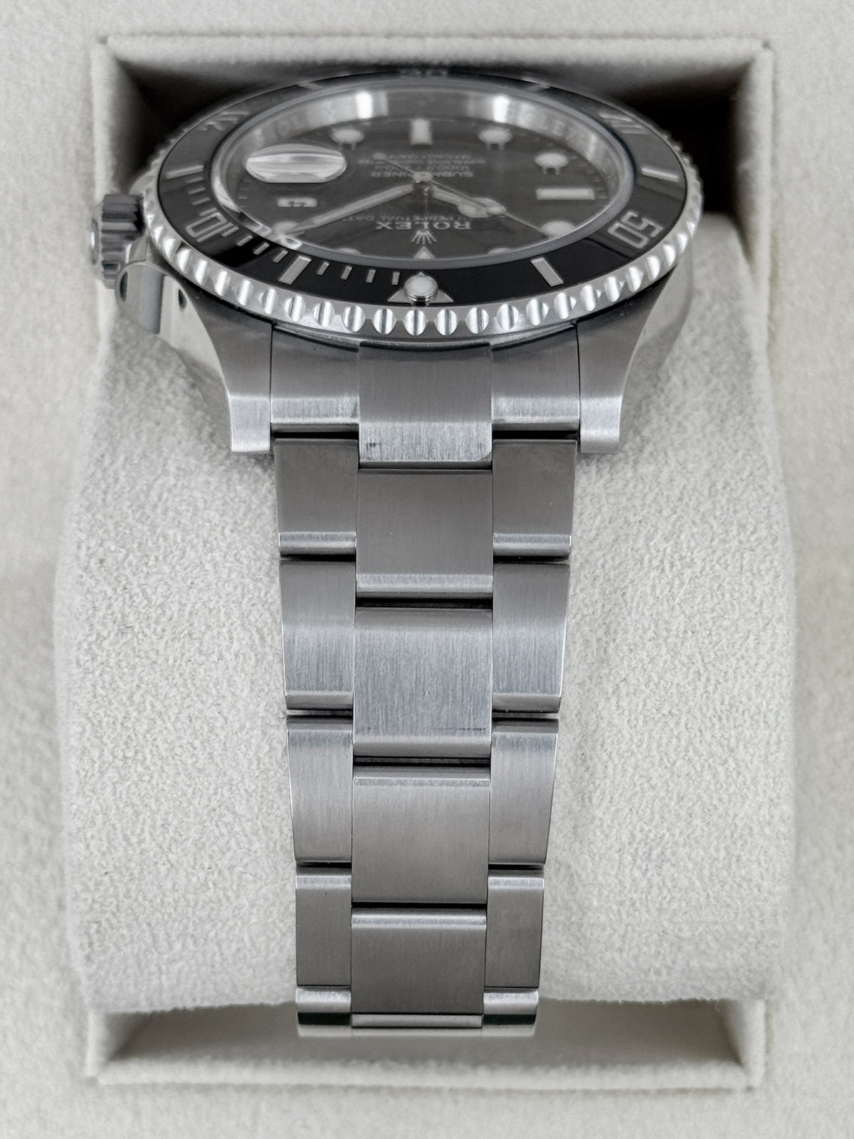 NEW OLD STOCK 2022 Rolex Submariner 41mm 126610LN Stainless Steel Black Dial