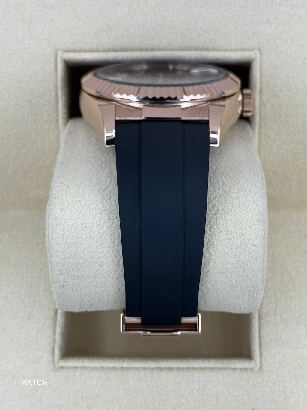 2022 Rolex Sky-Dweller 42mm 326235 Rose Gold Oysterflex Chocolate Dial