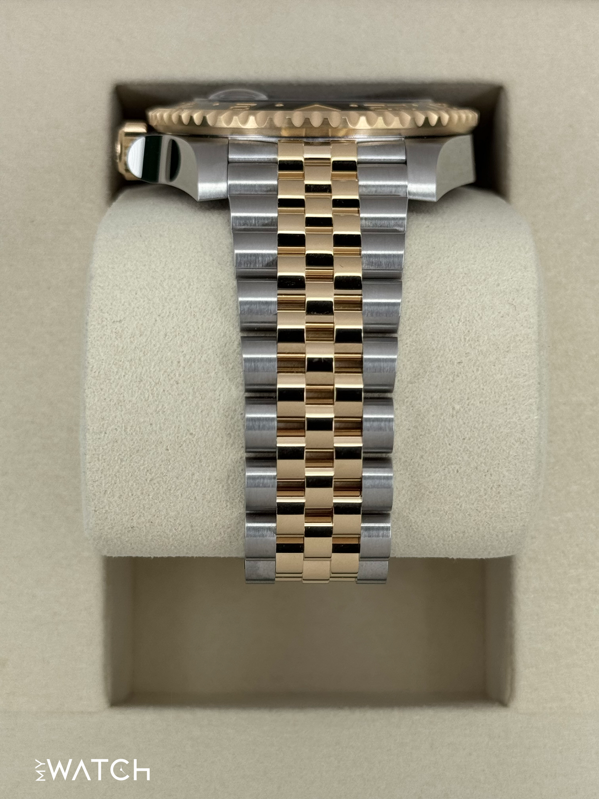NEW 2026 Rolex GMT-Master II 40mm 126713GRNR Two-Tone Jubilee