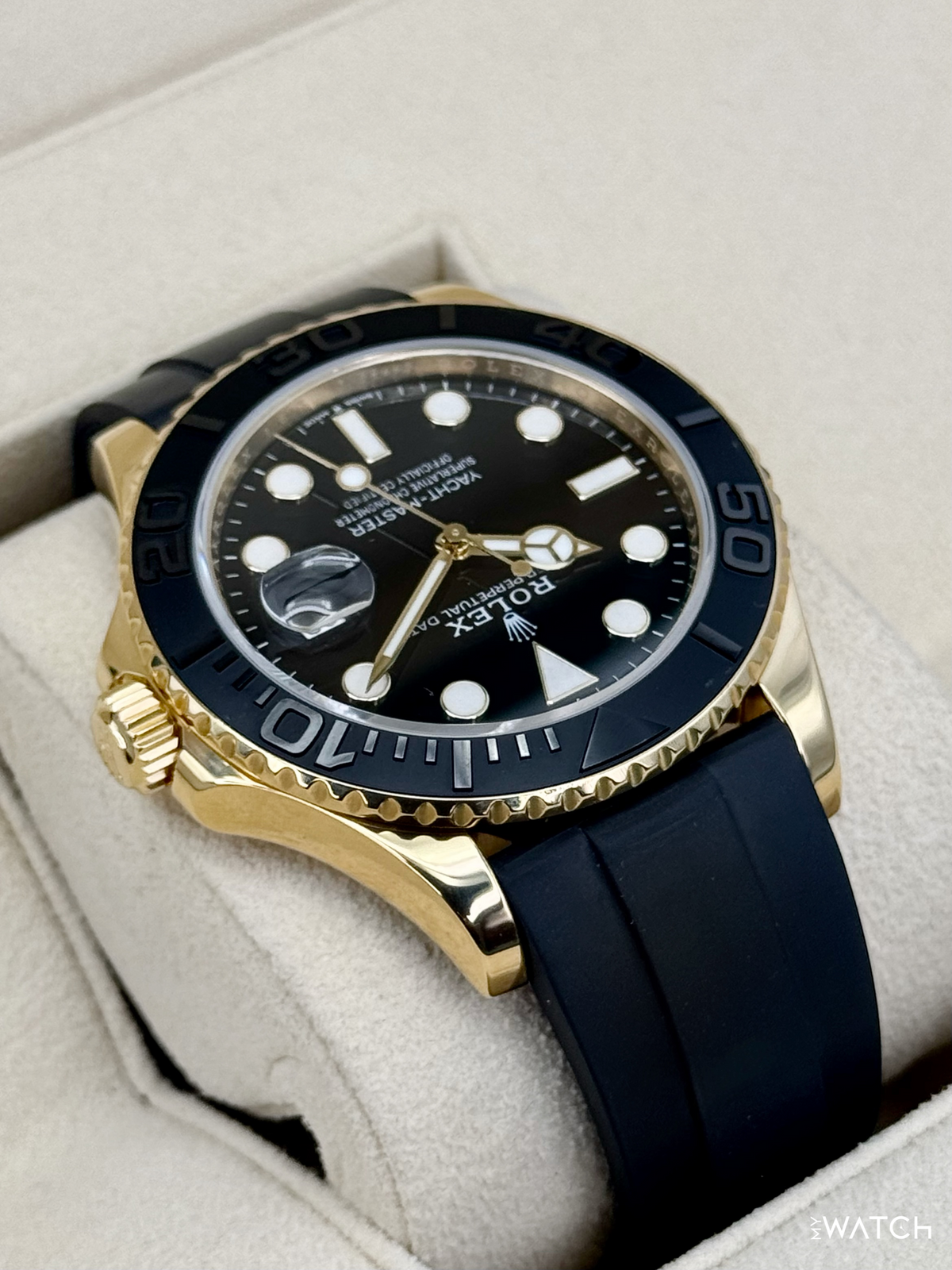 2022 Rolex Yacht-Master 42mm 226658 Gold Oysterflex Black Dial
