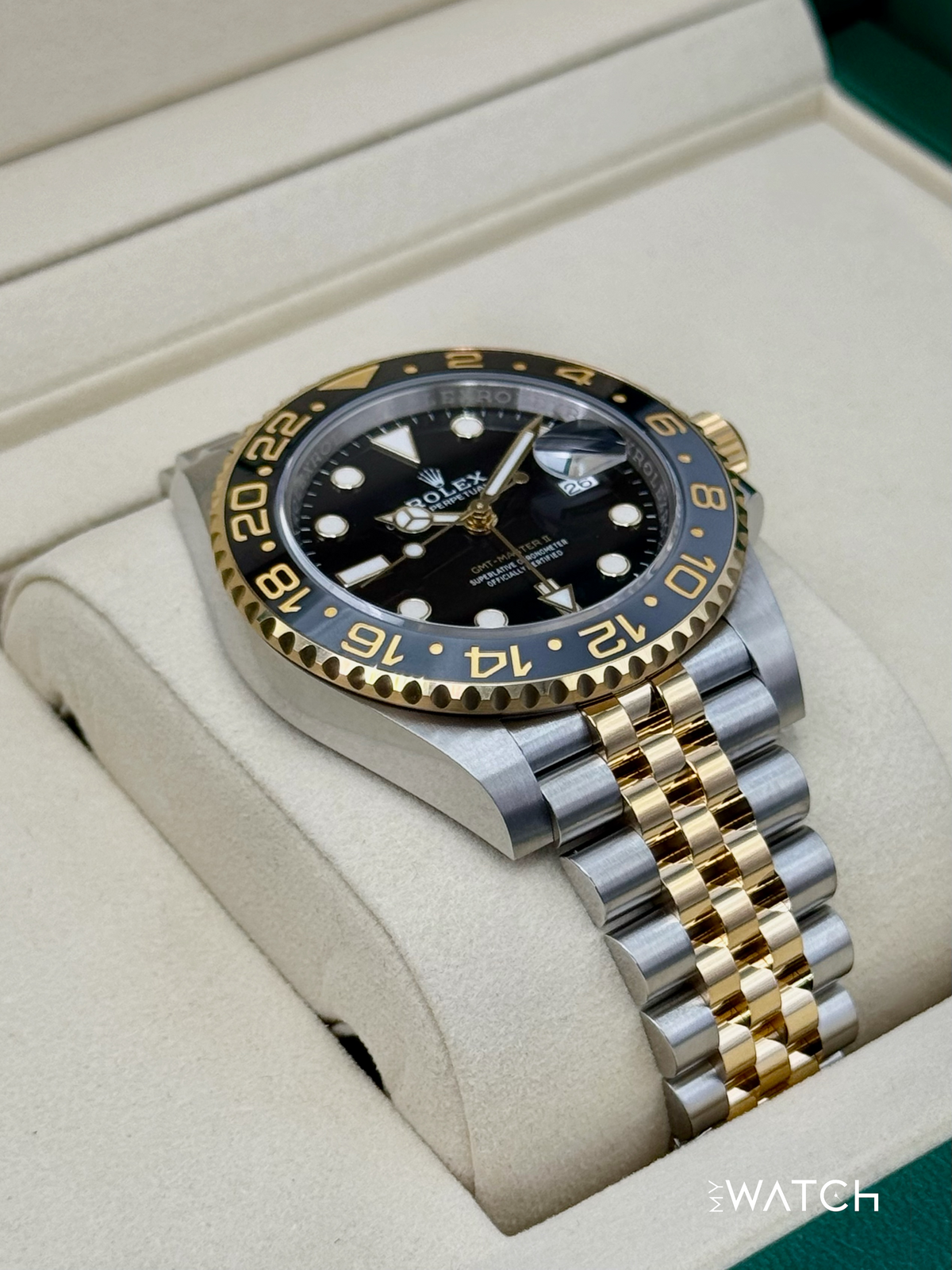 NEW 2025 Rolex GMT-Master II 40mm 126713GRNR Two-Tone Jubilee