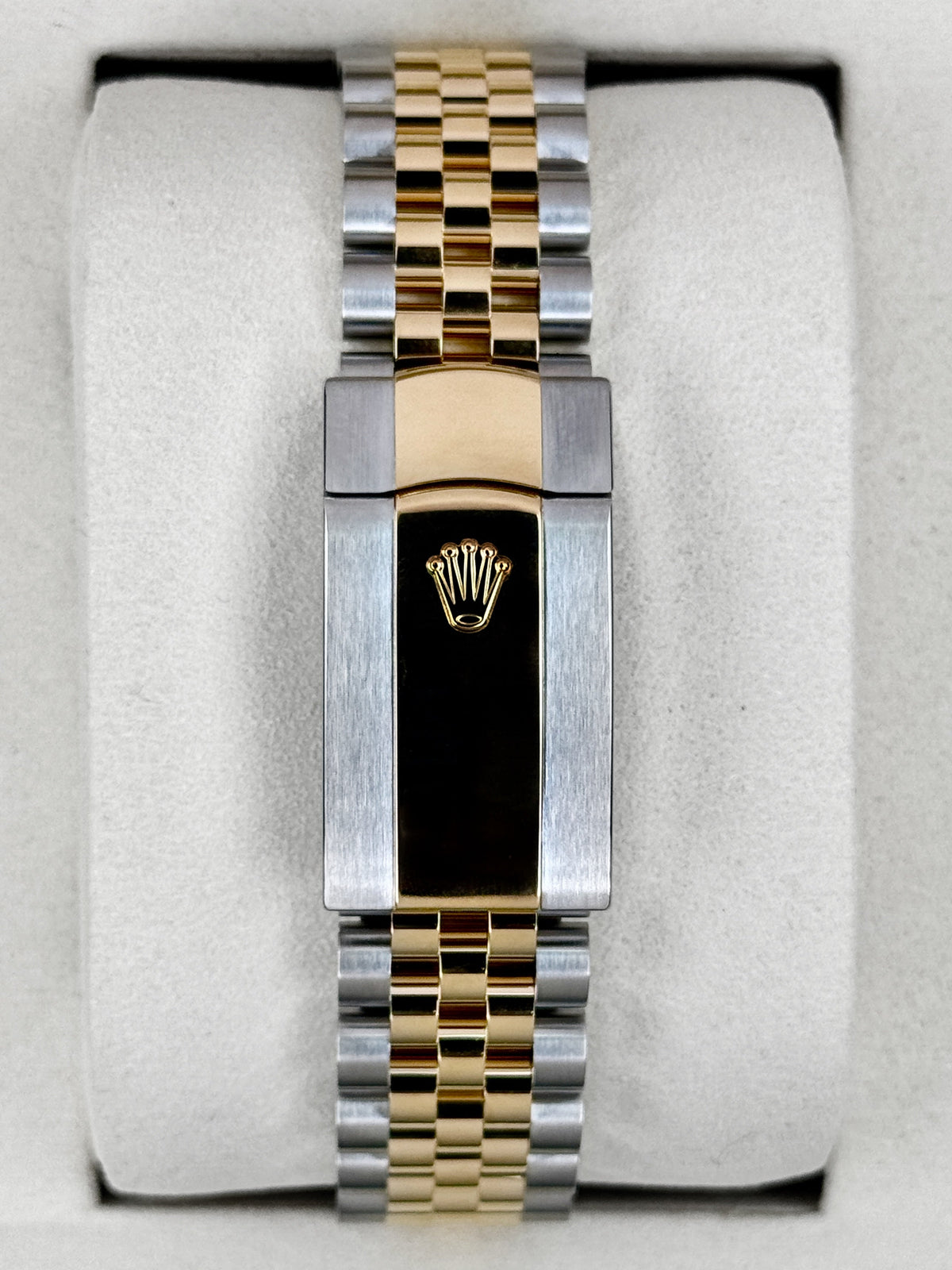 NEW 2026 Rolex Datejust 36mm 126233 Two-Tone Jubilee Mother of Pearl Diamond Dial