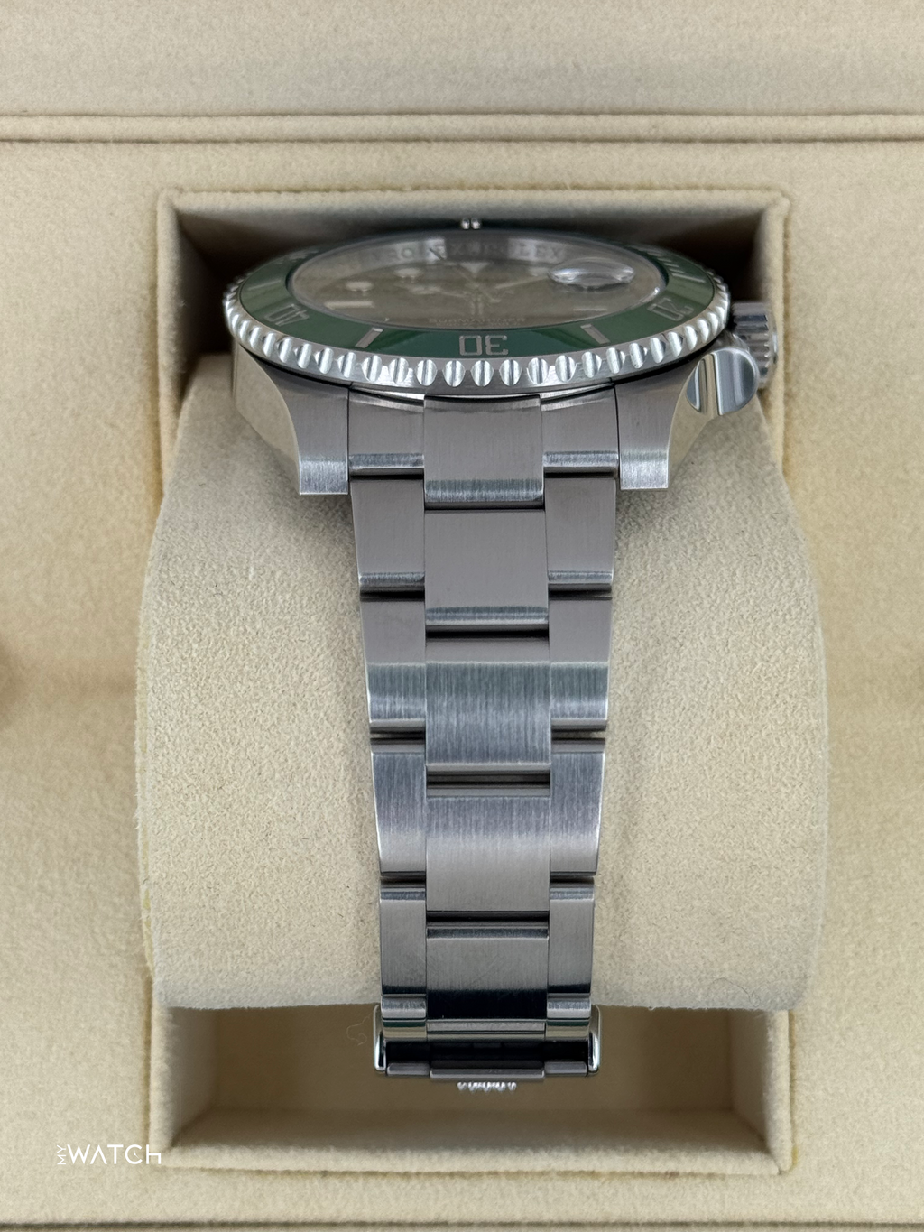 2015 Rolex Submariner “Hulk” 40mm 116610LV Green Dial