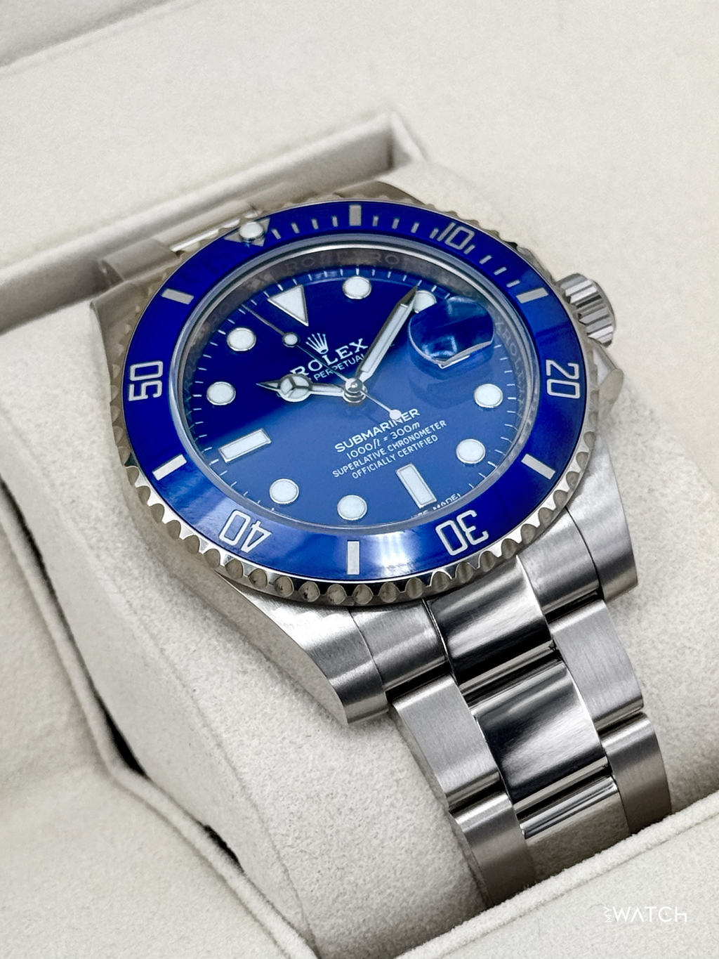 2020 Rolex Submariner "Smurf" 40mm 116619LB White Gold Blue Dial (NFC Card)