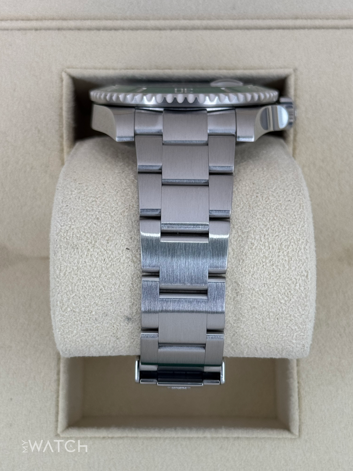 2015 Rolex Submariner “Hulk” 40mm 116610LV Green Dial