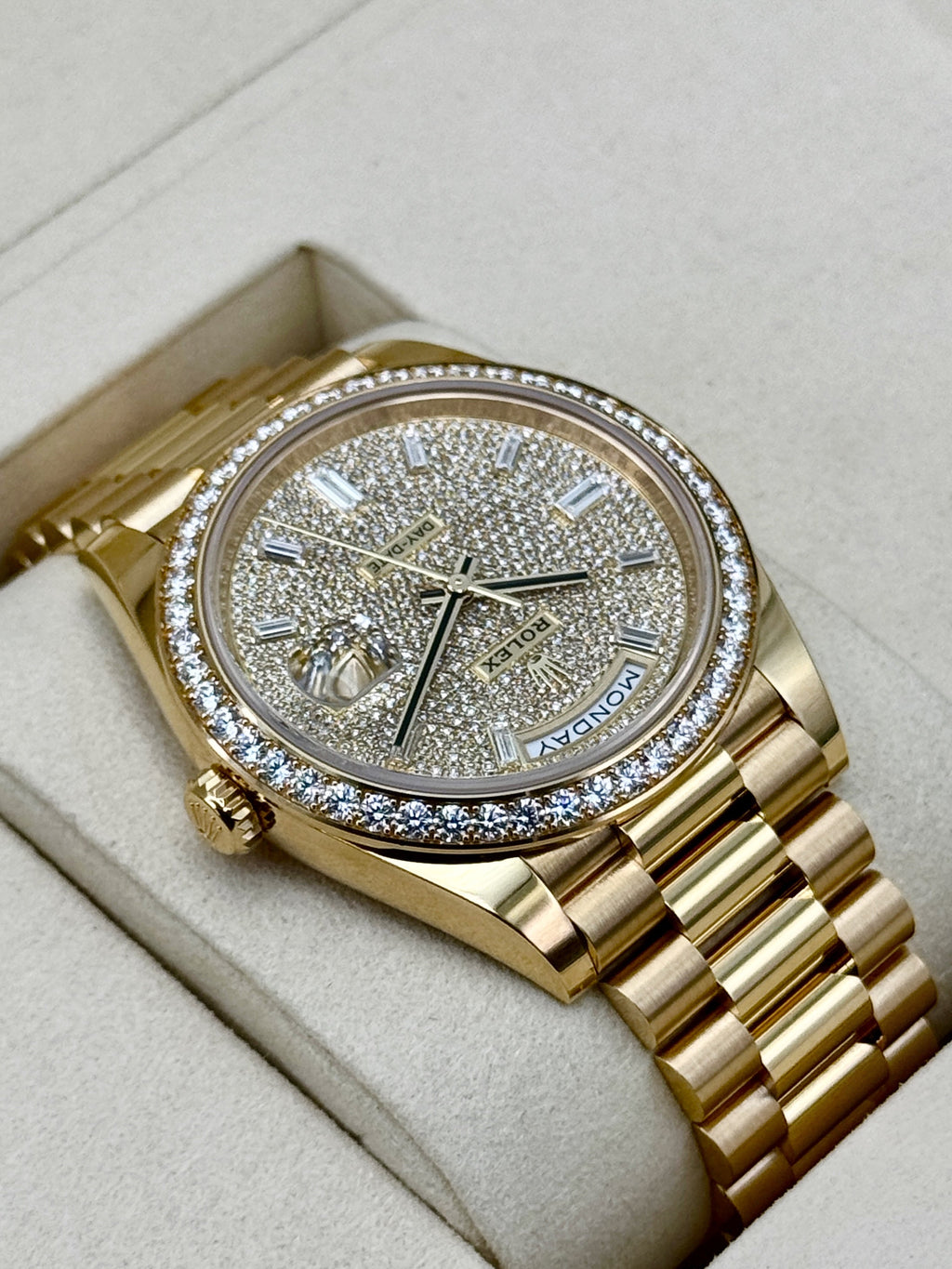 NEW 2026 Rolex Day-Date 40mm 228348RBR Diamond Paved Dial
